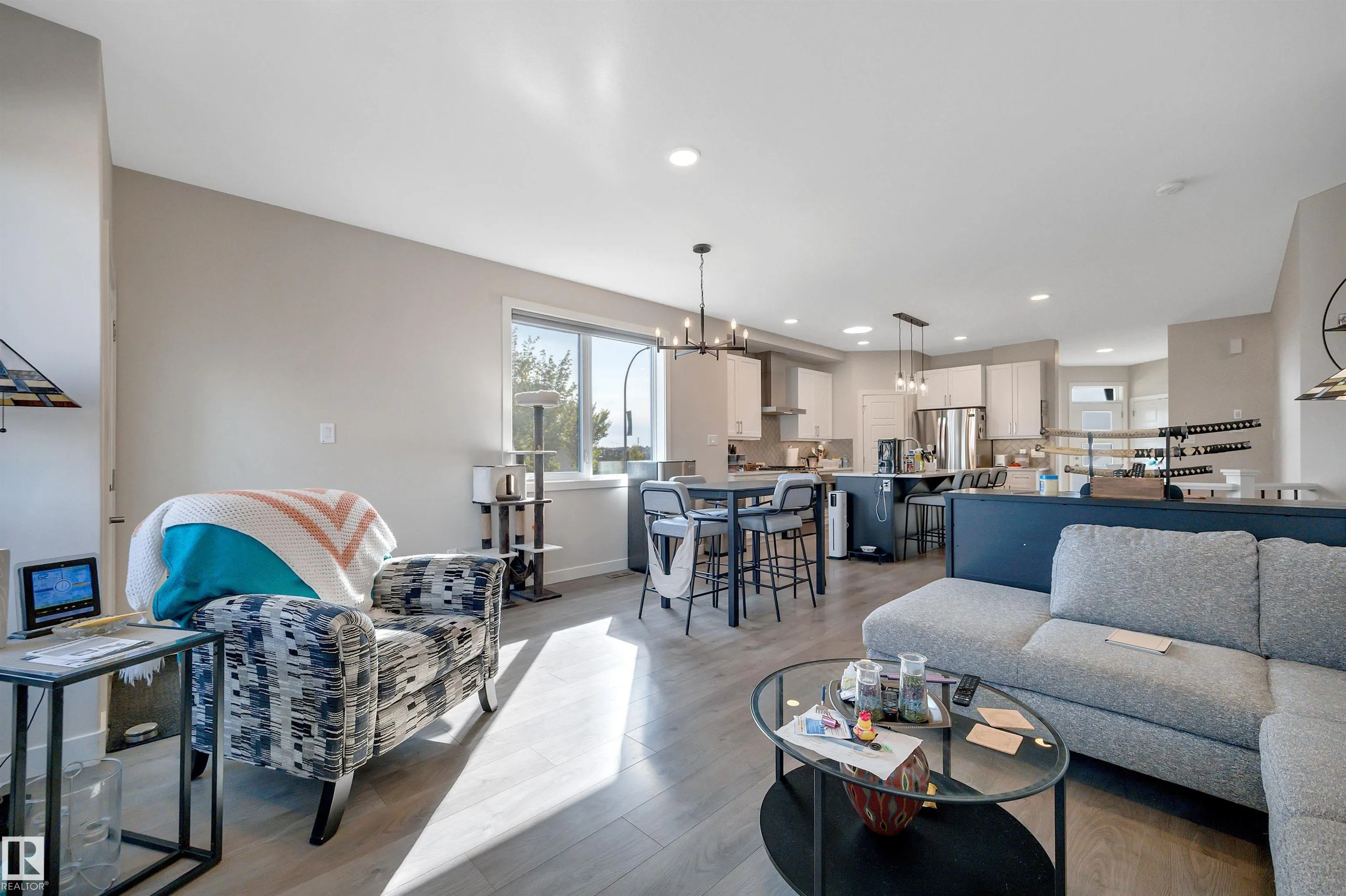 54 CALISTA Way