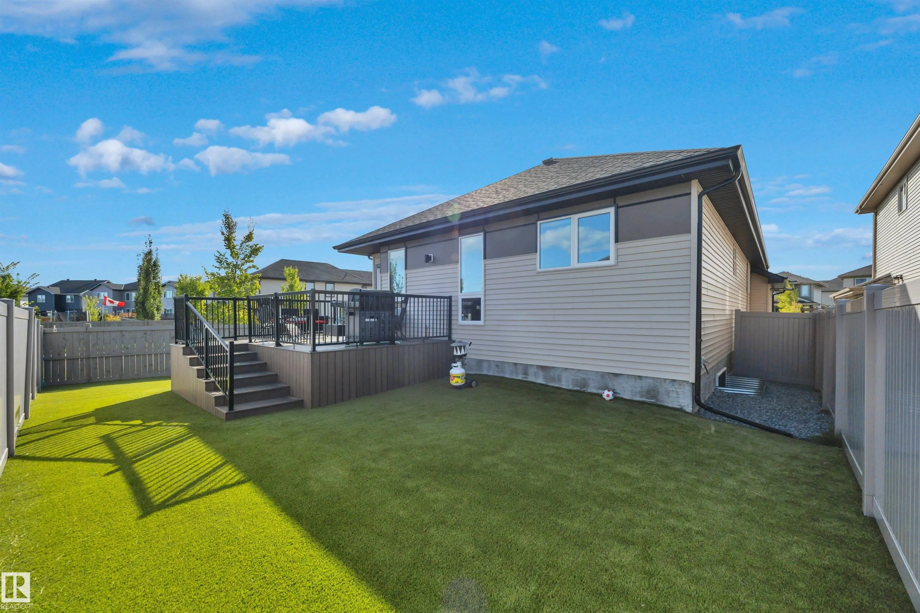 54 CALISTA Way