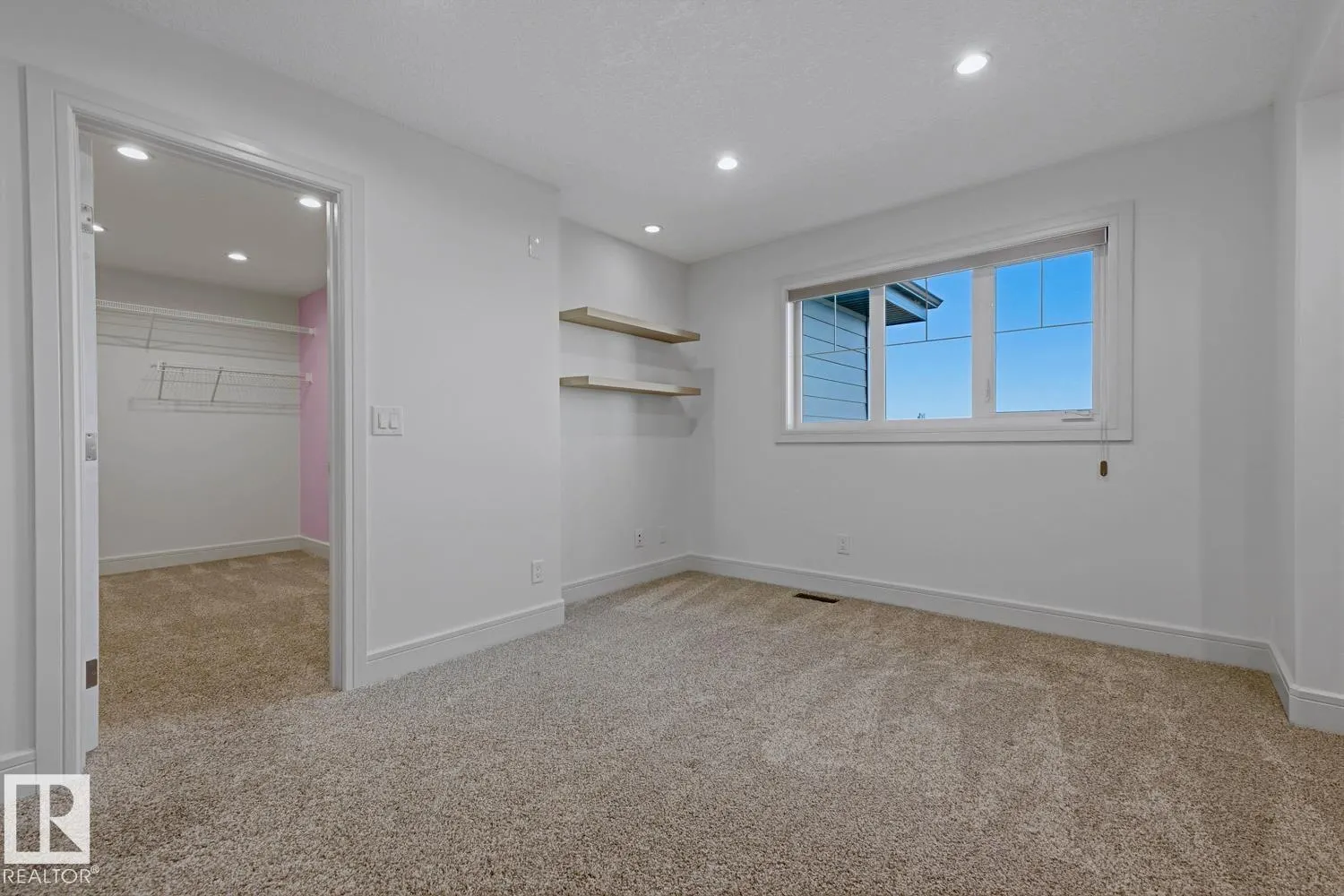 26 EXECUTIVE WAY