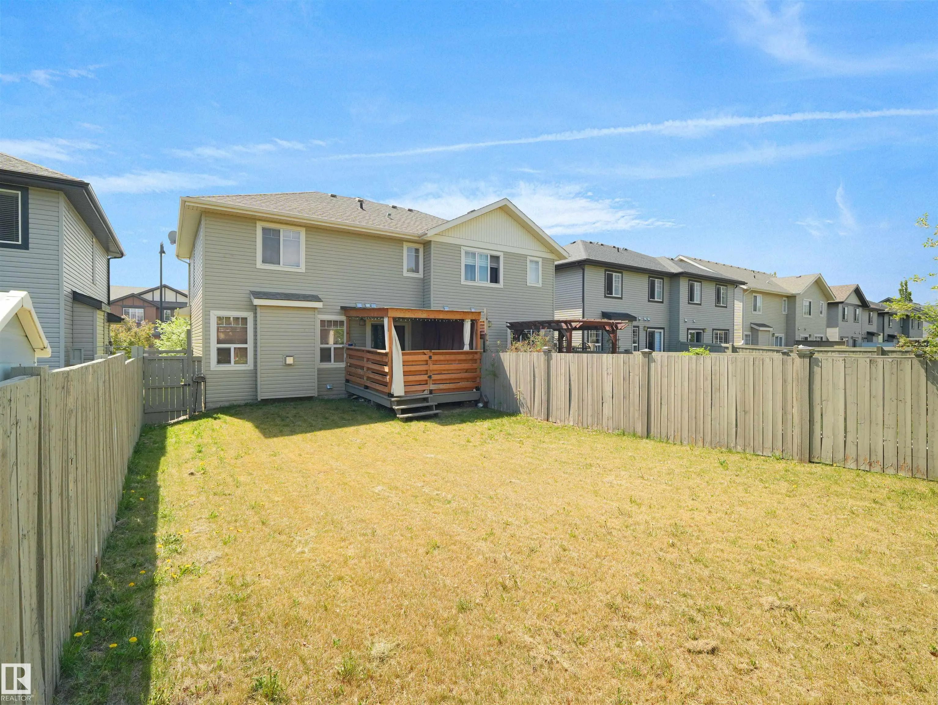 1692 CUNNINGHAM Way