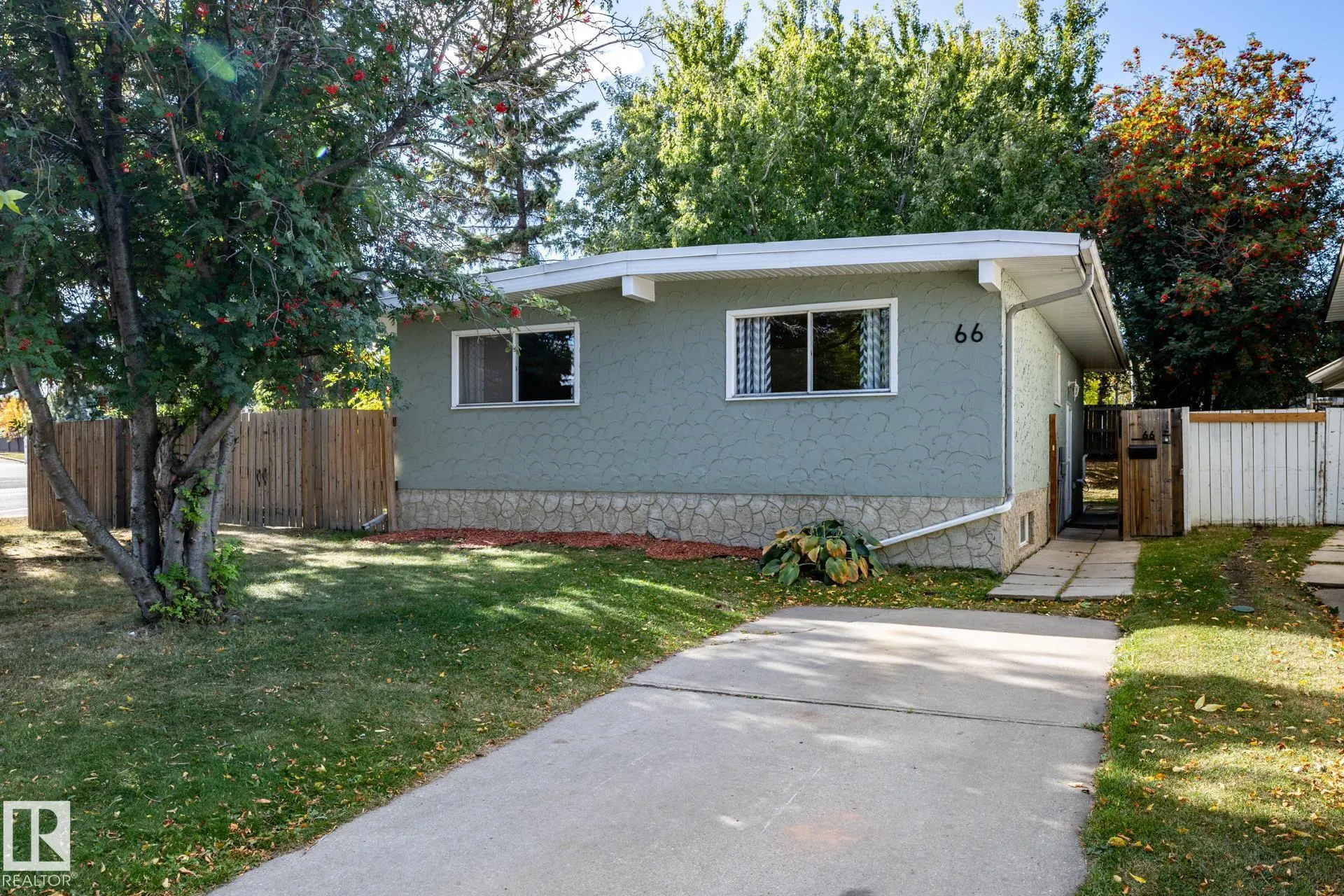 66 Greenwood Way