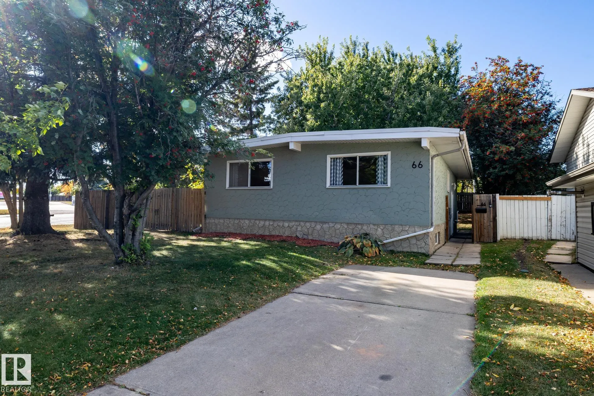 66 Greenwood Way