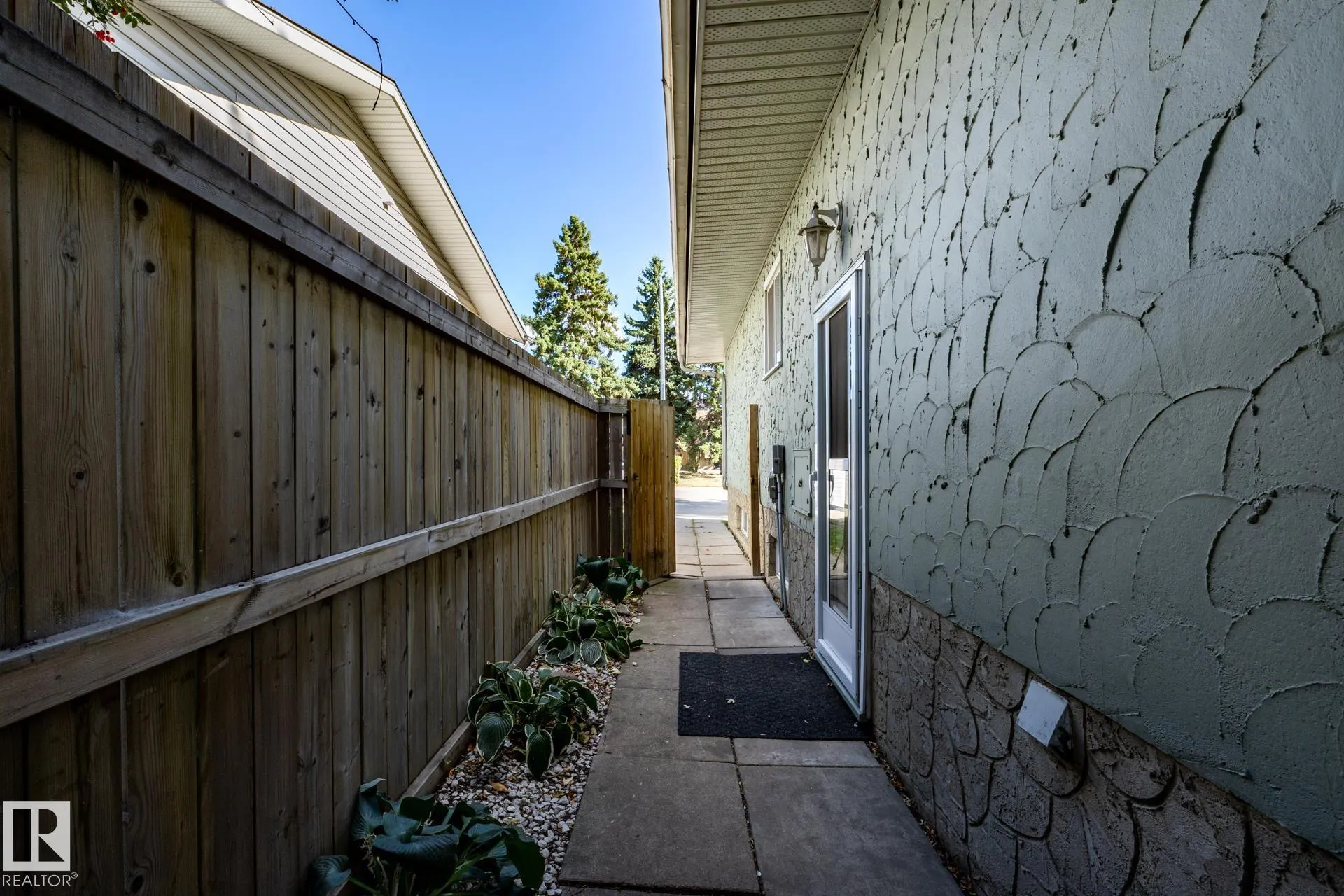 66 Greenwood Way