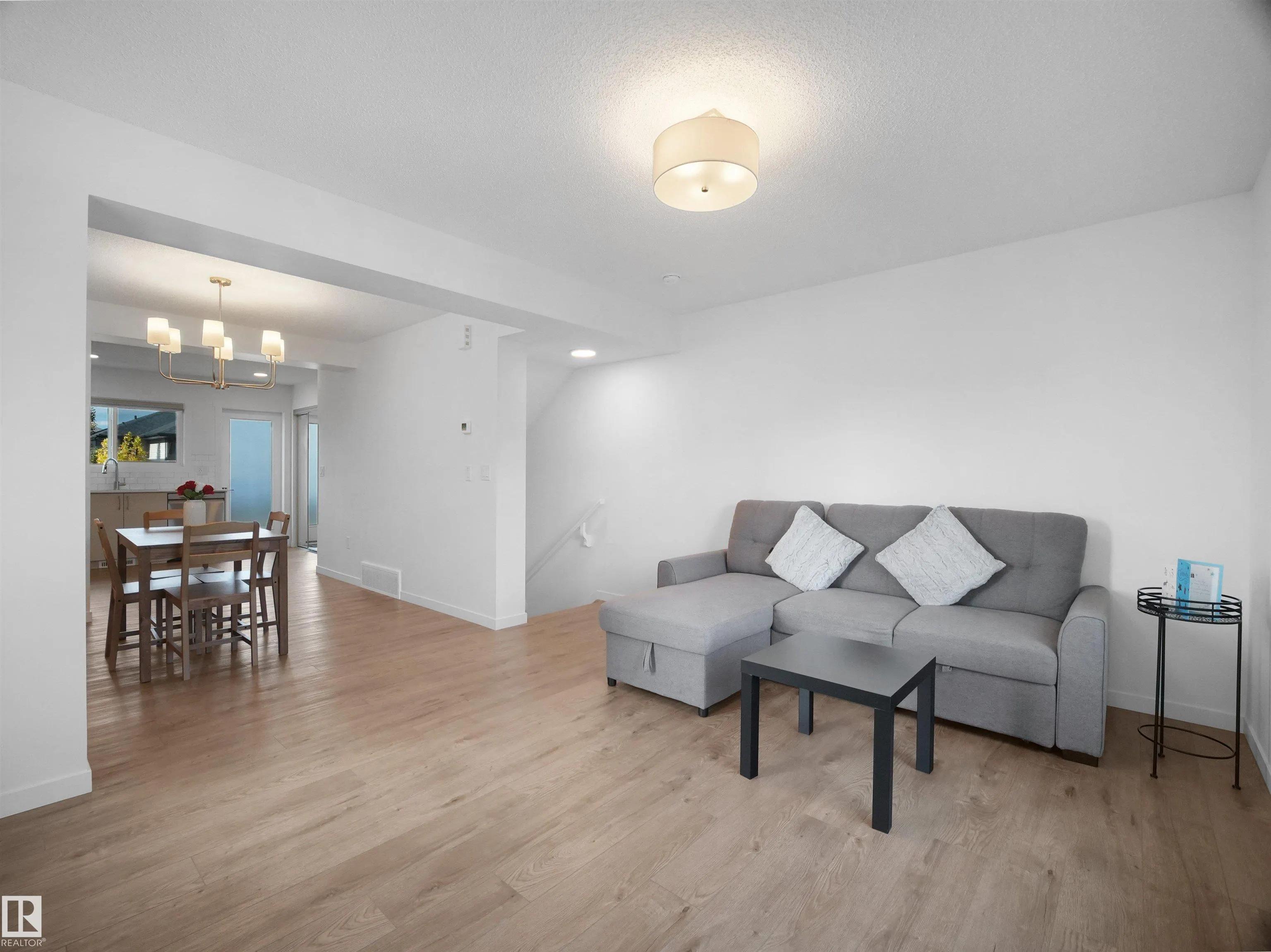 1025 SECORD PROMENADE Promenade