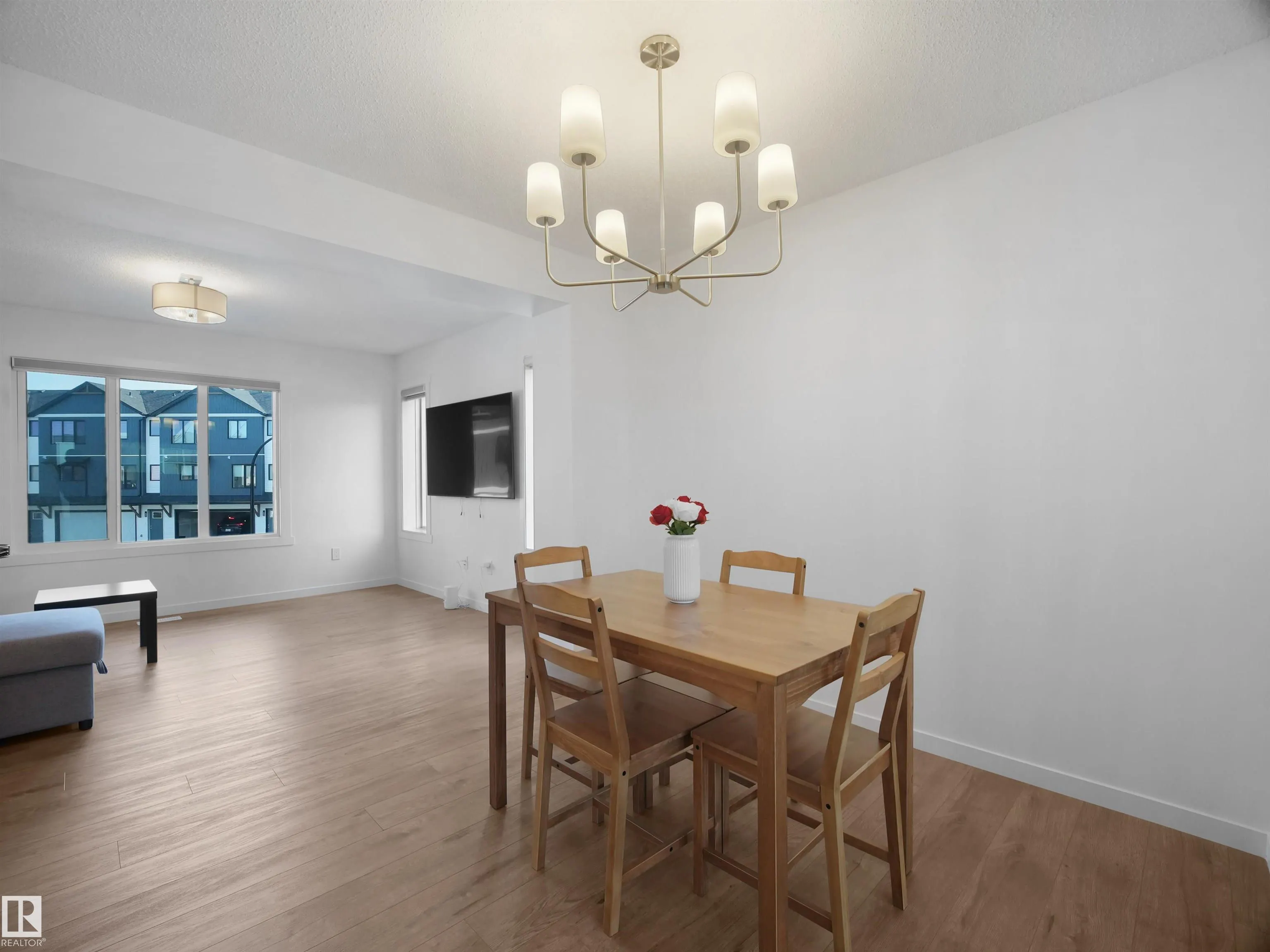 1025 SECORD PROMENADE Promenade