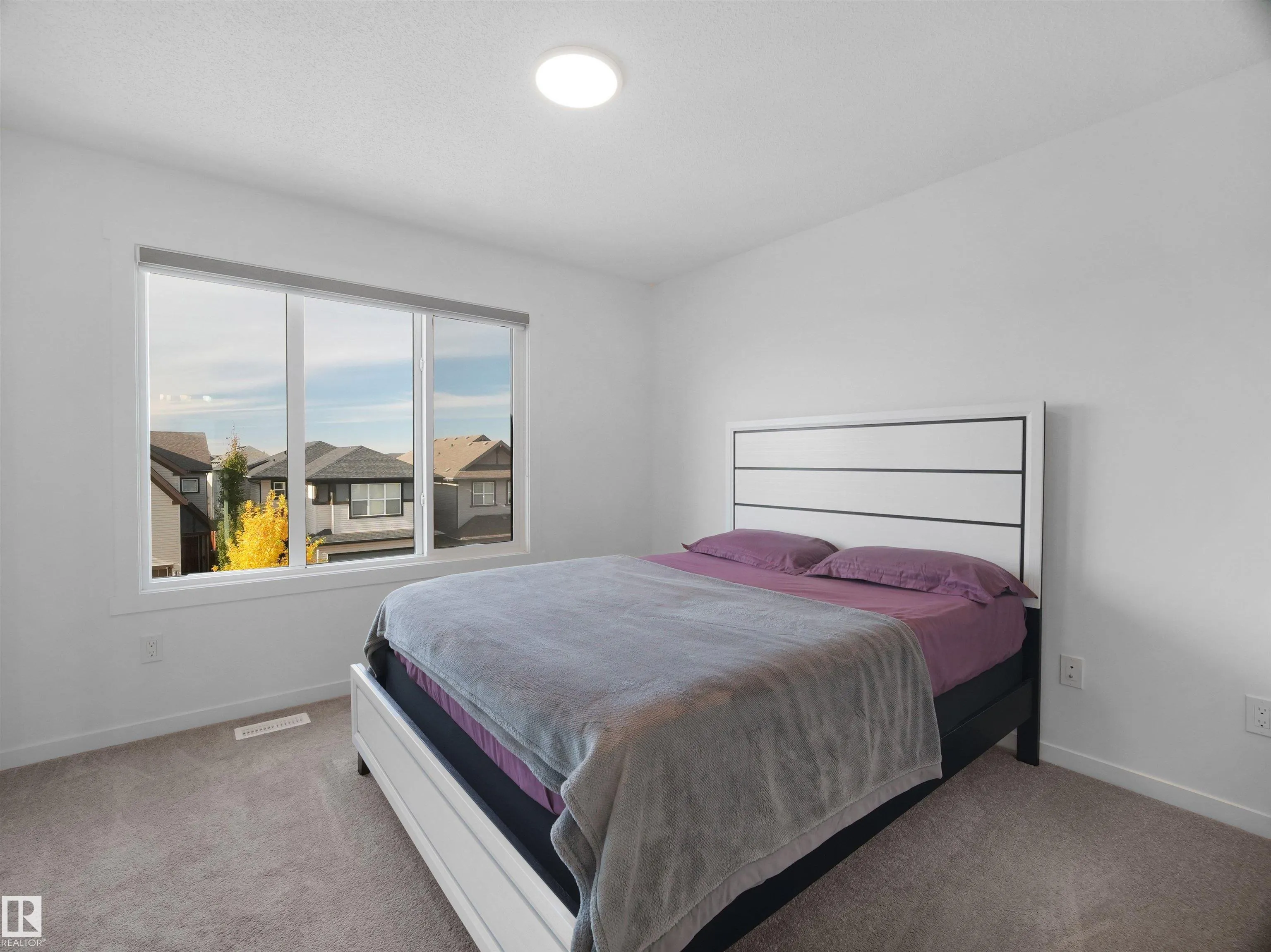 1025 SECORD PROMENADE Promenade