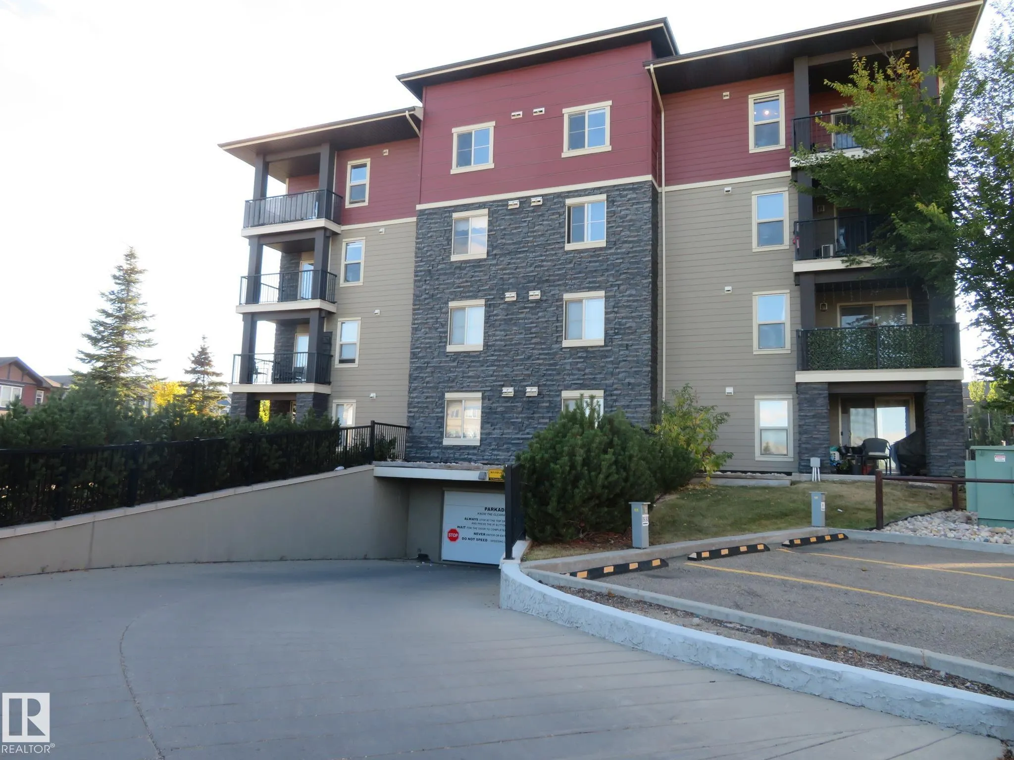 1080 MCCONACHIE Boulevard
