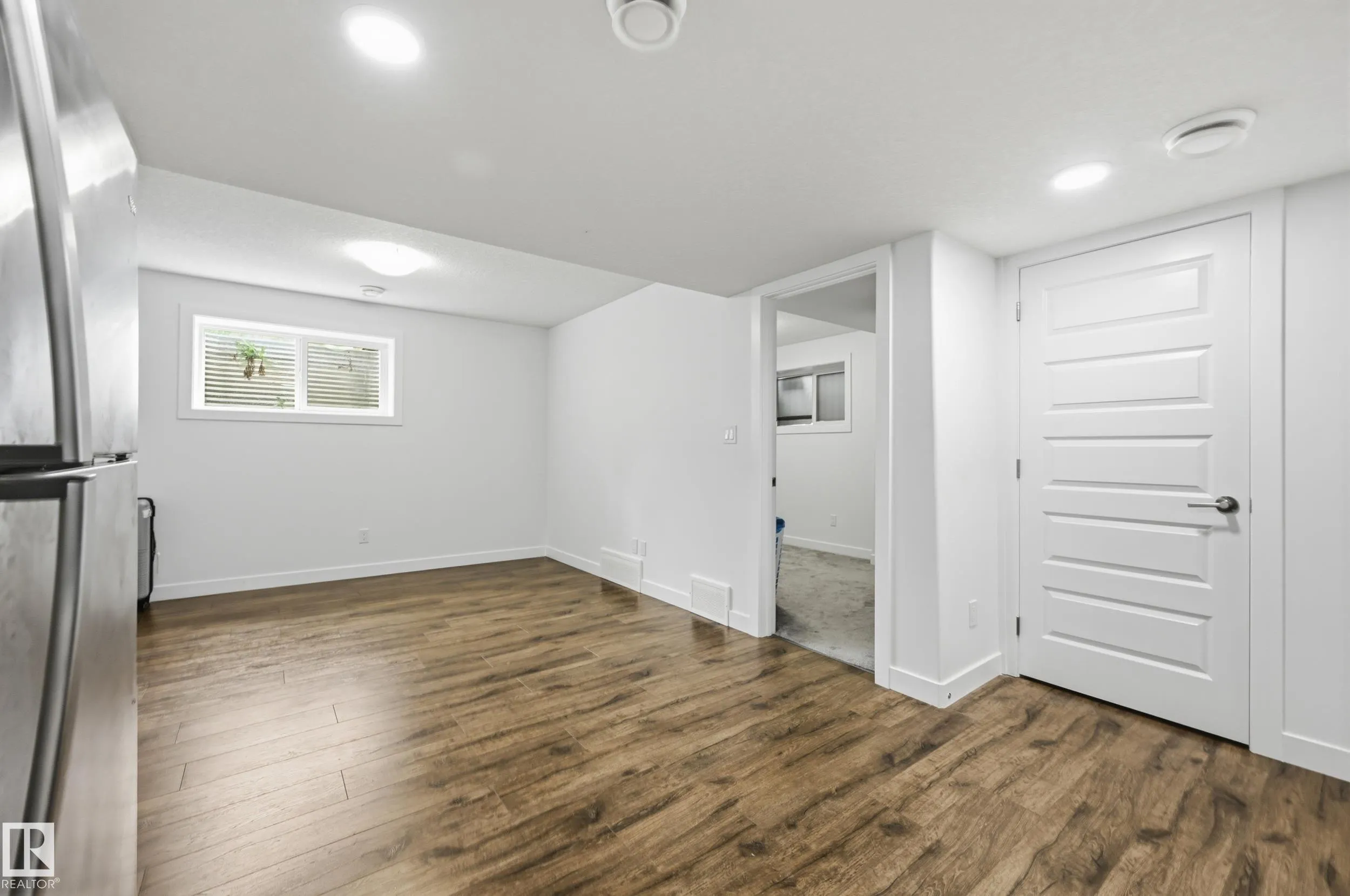 7258 CHIVERS Place