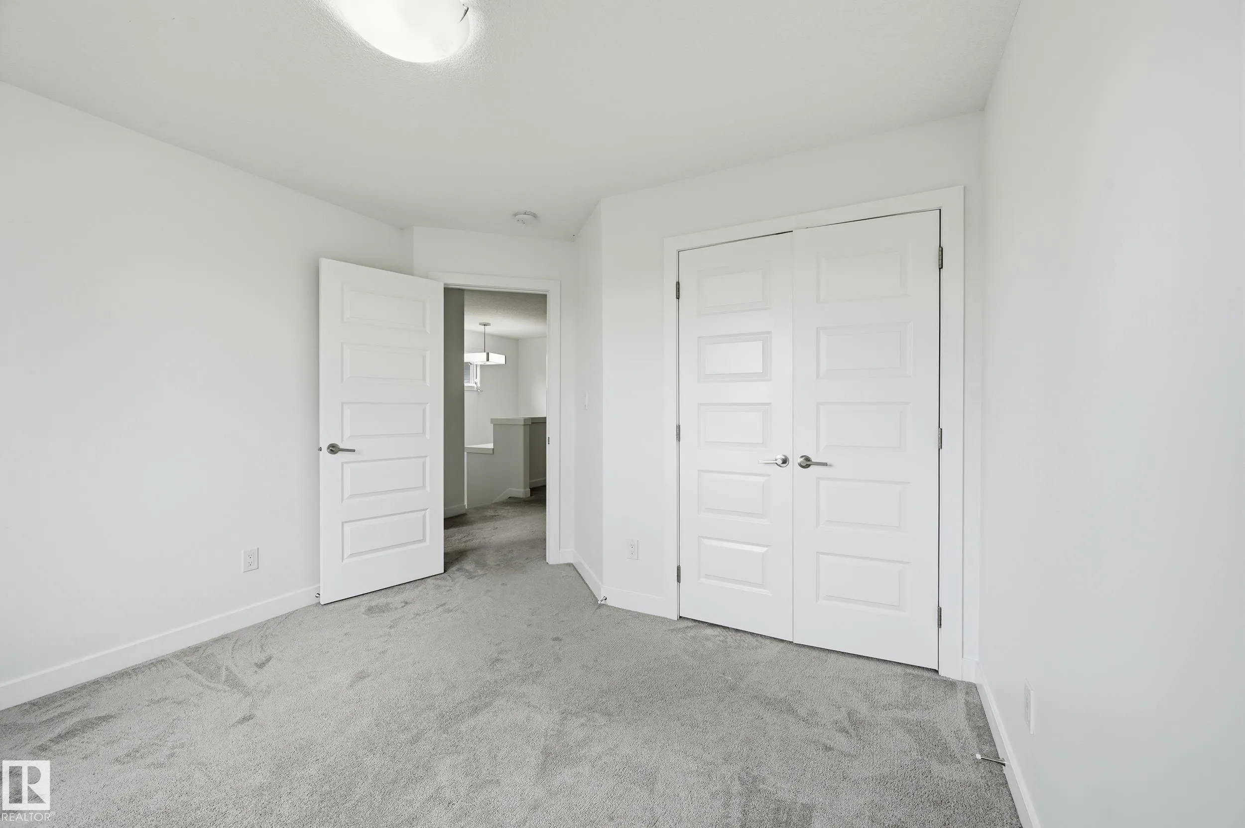 7258 CHIVERS Place