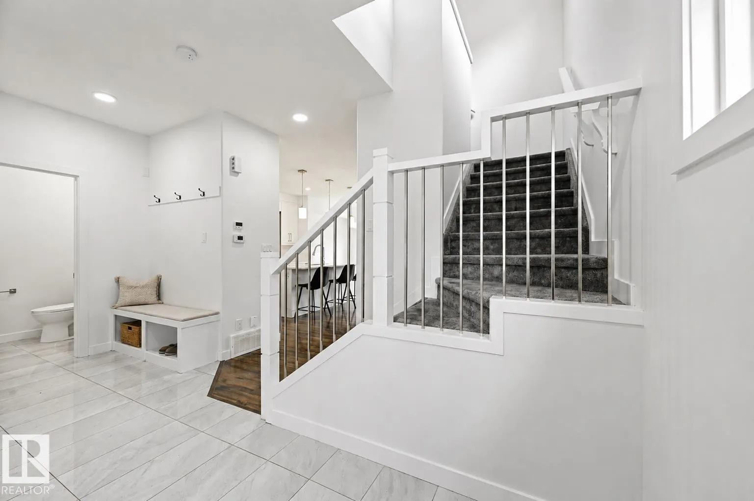 7258 CHIVERS Place