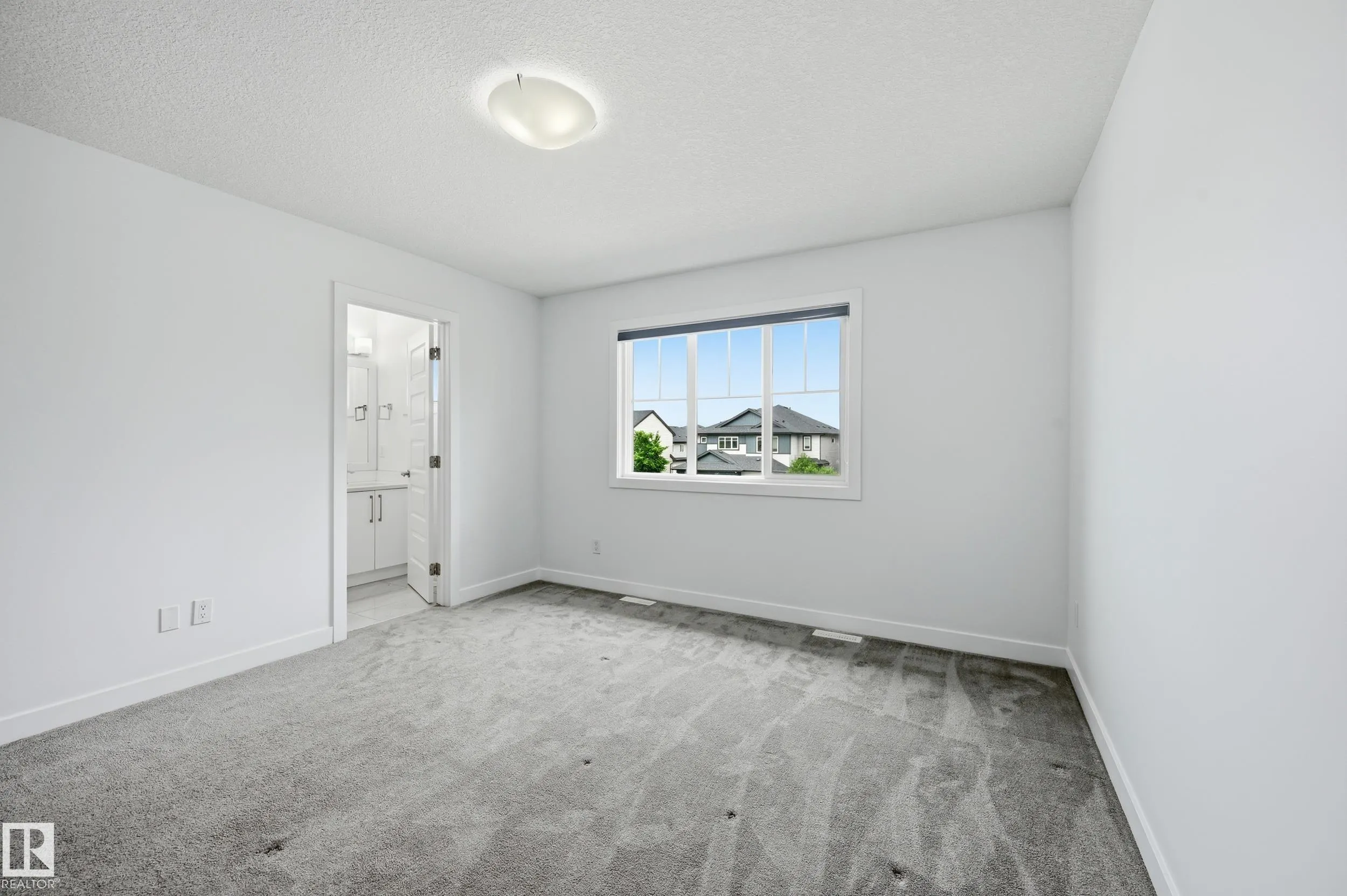 7258 CHIVERS Place