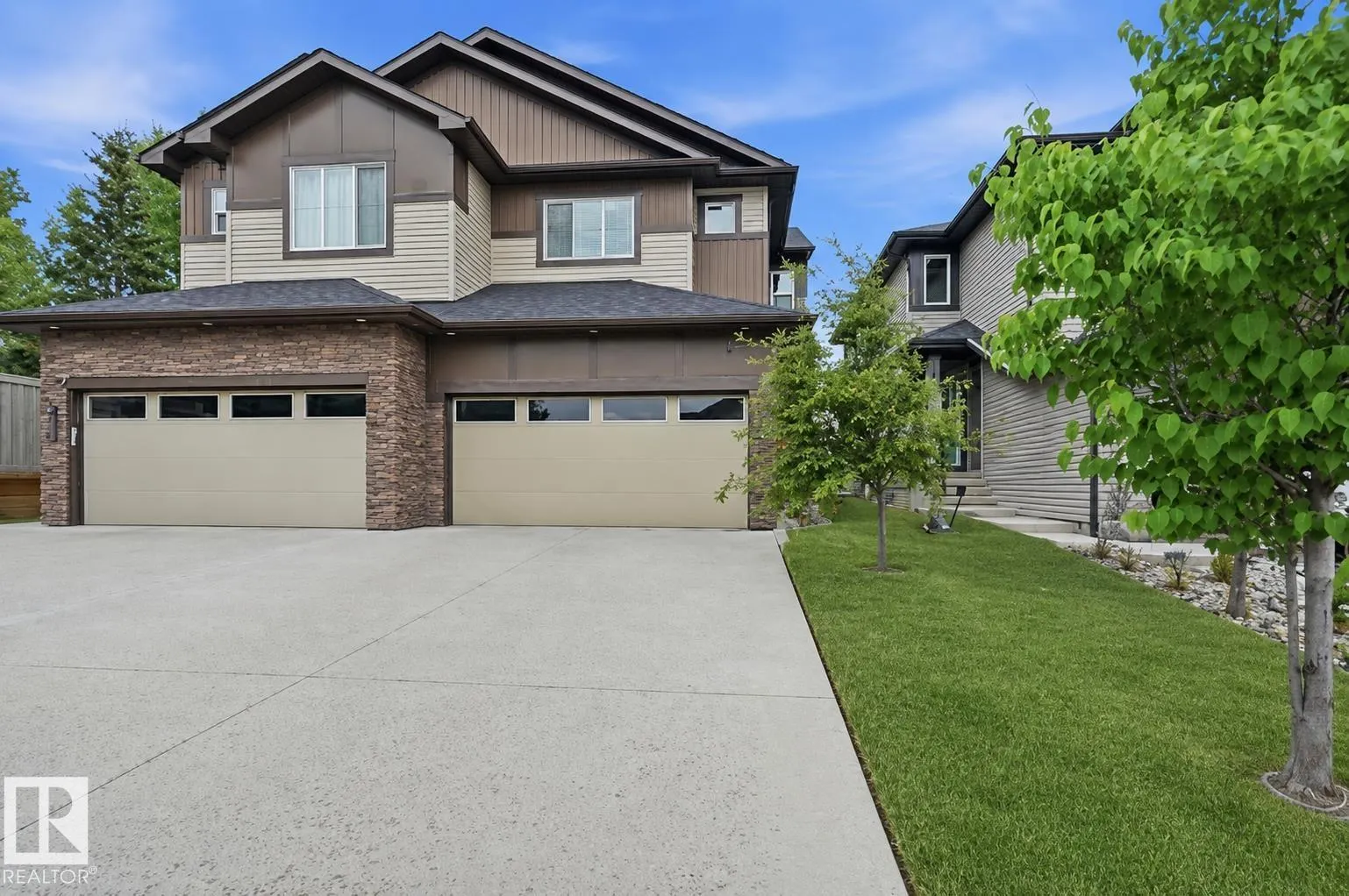 7258 CHIVERS Place