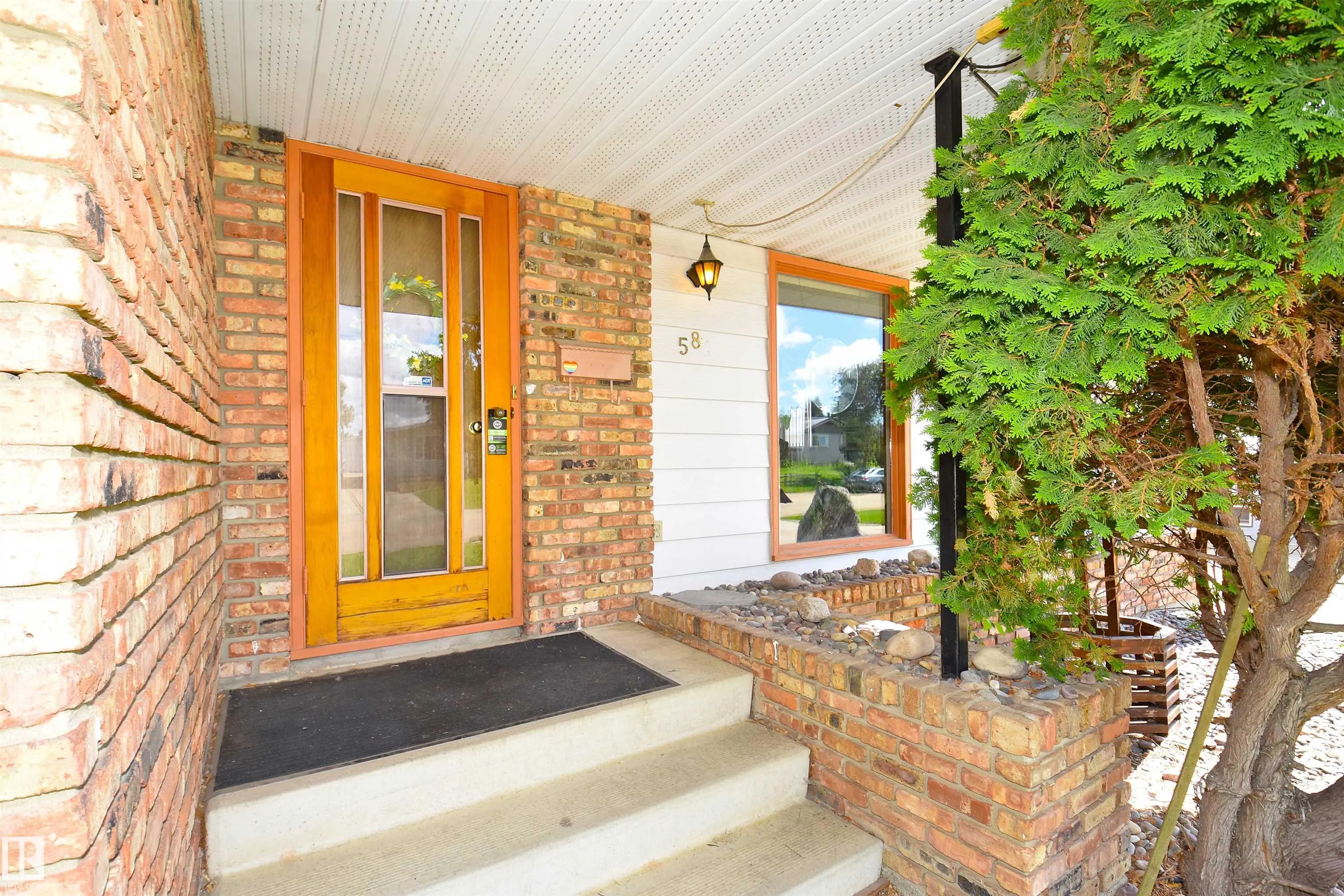 58 WILSON Crescent
