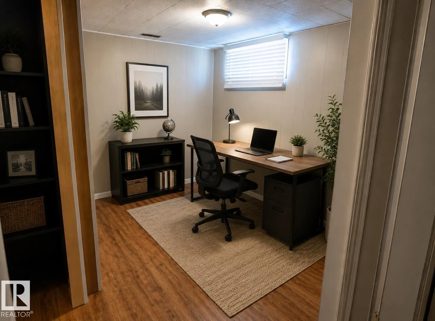 10439 36A Ave