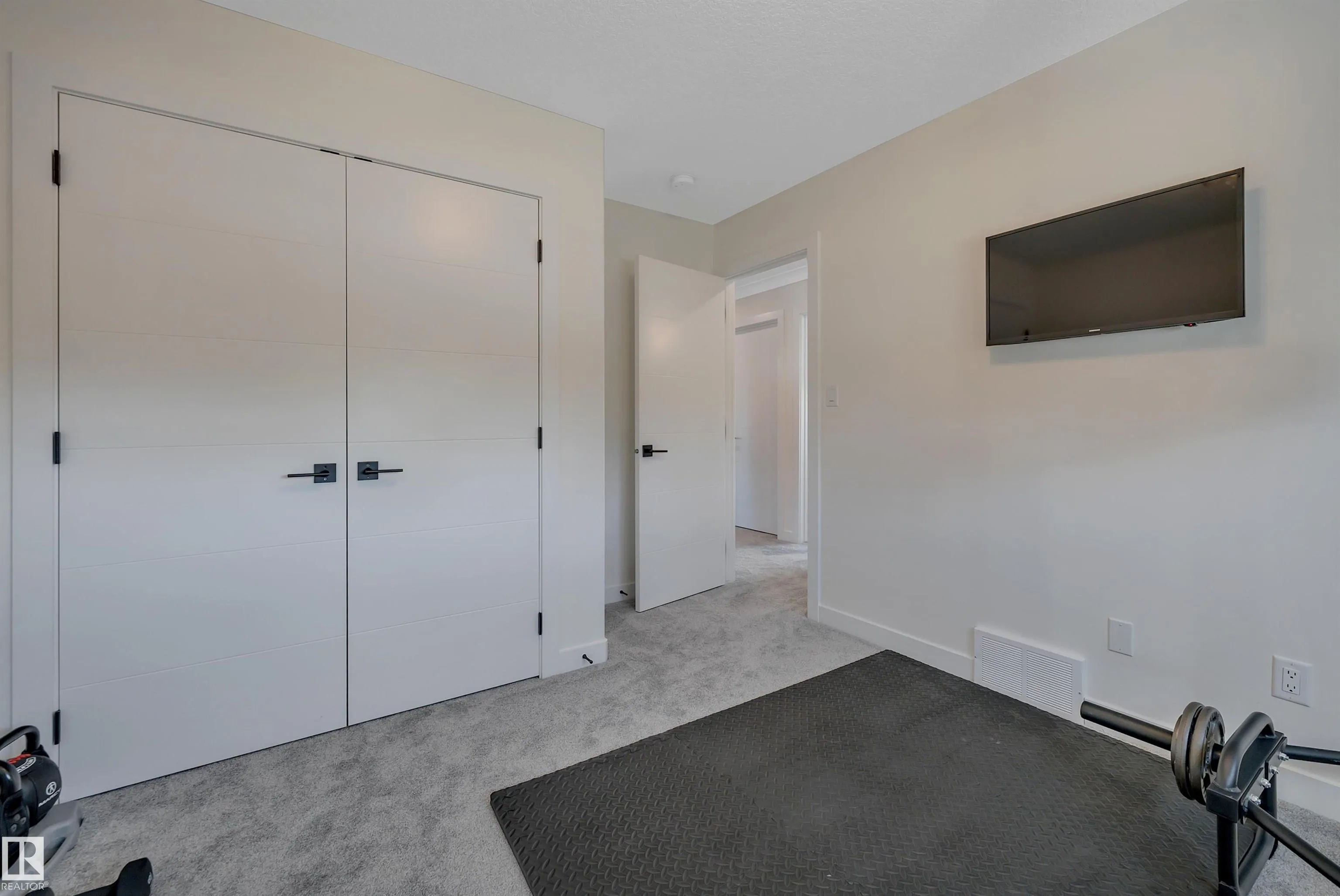 5109 57 Avenue