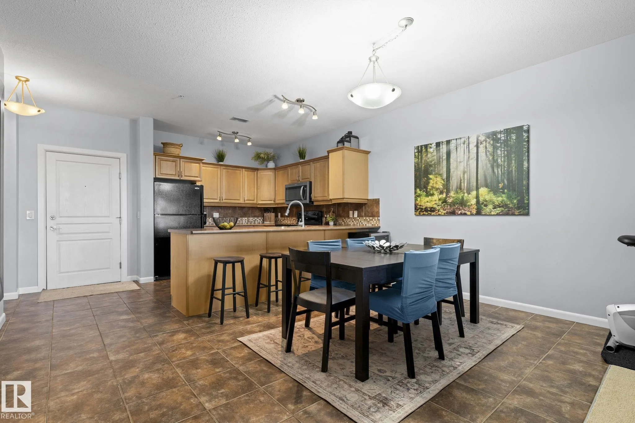 160 MAGRATH Road