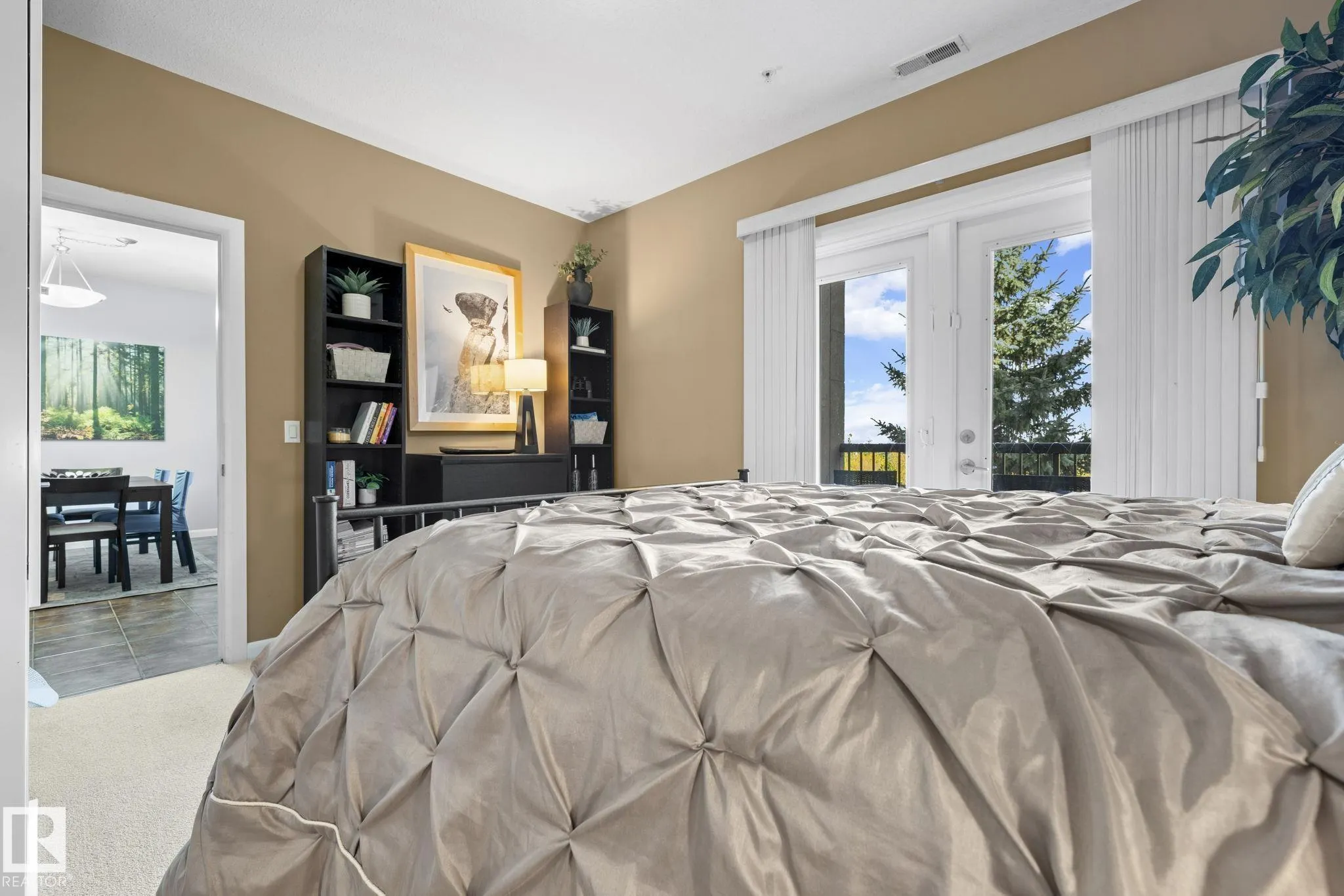 160 MAGRATH Road