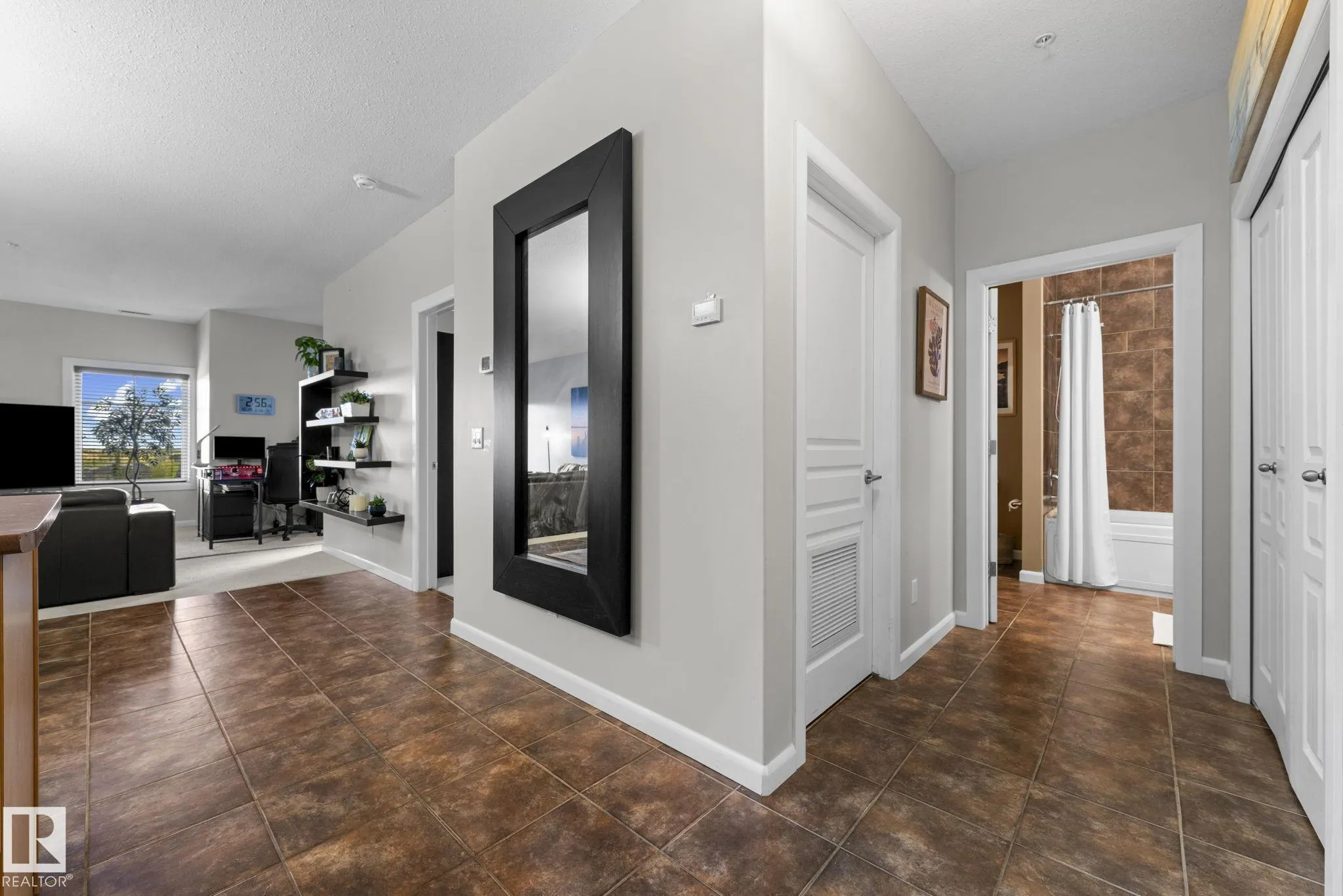 160 MAGRATH Road