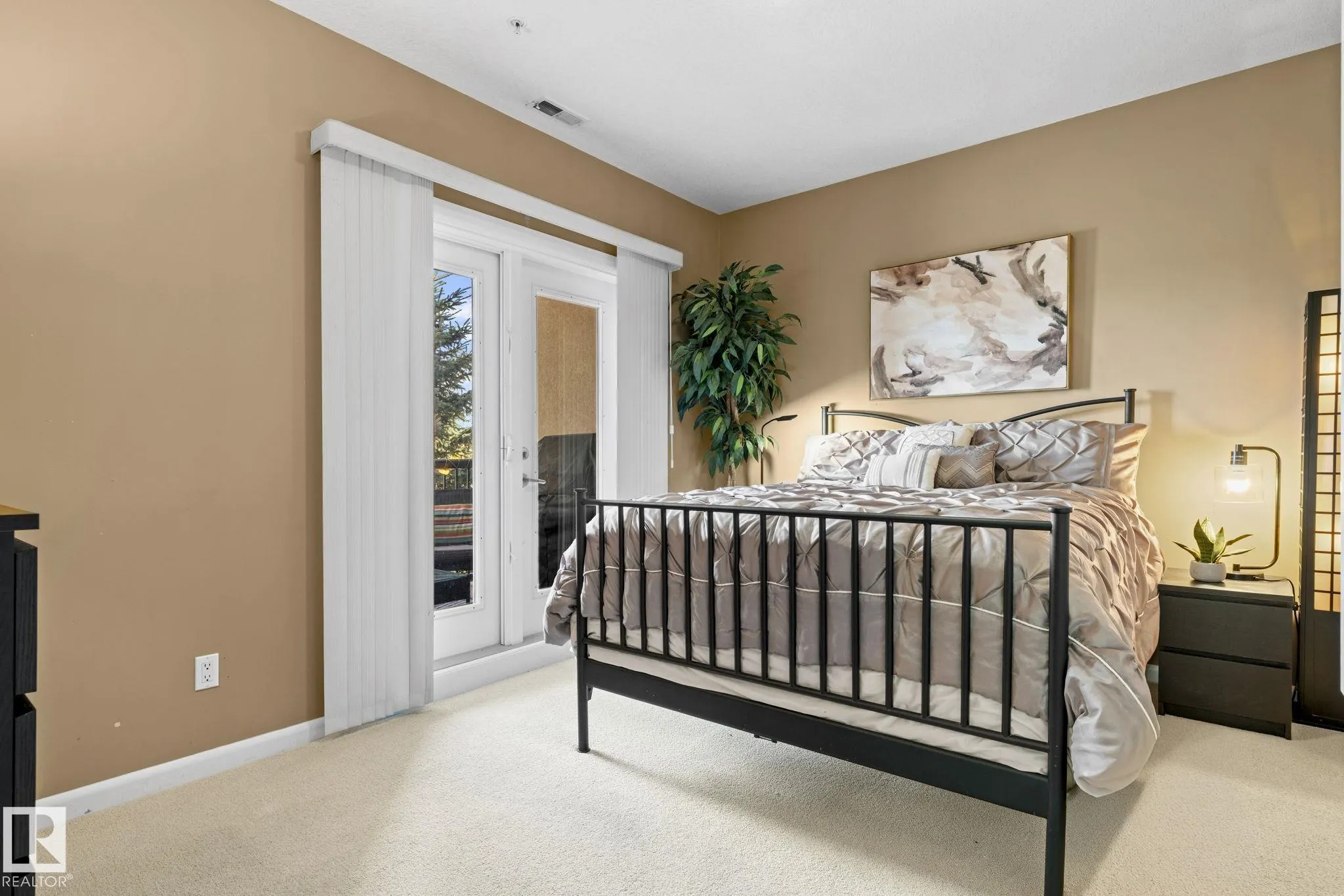 160 MAGRATH Road