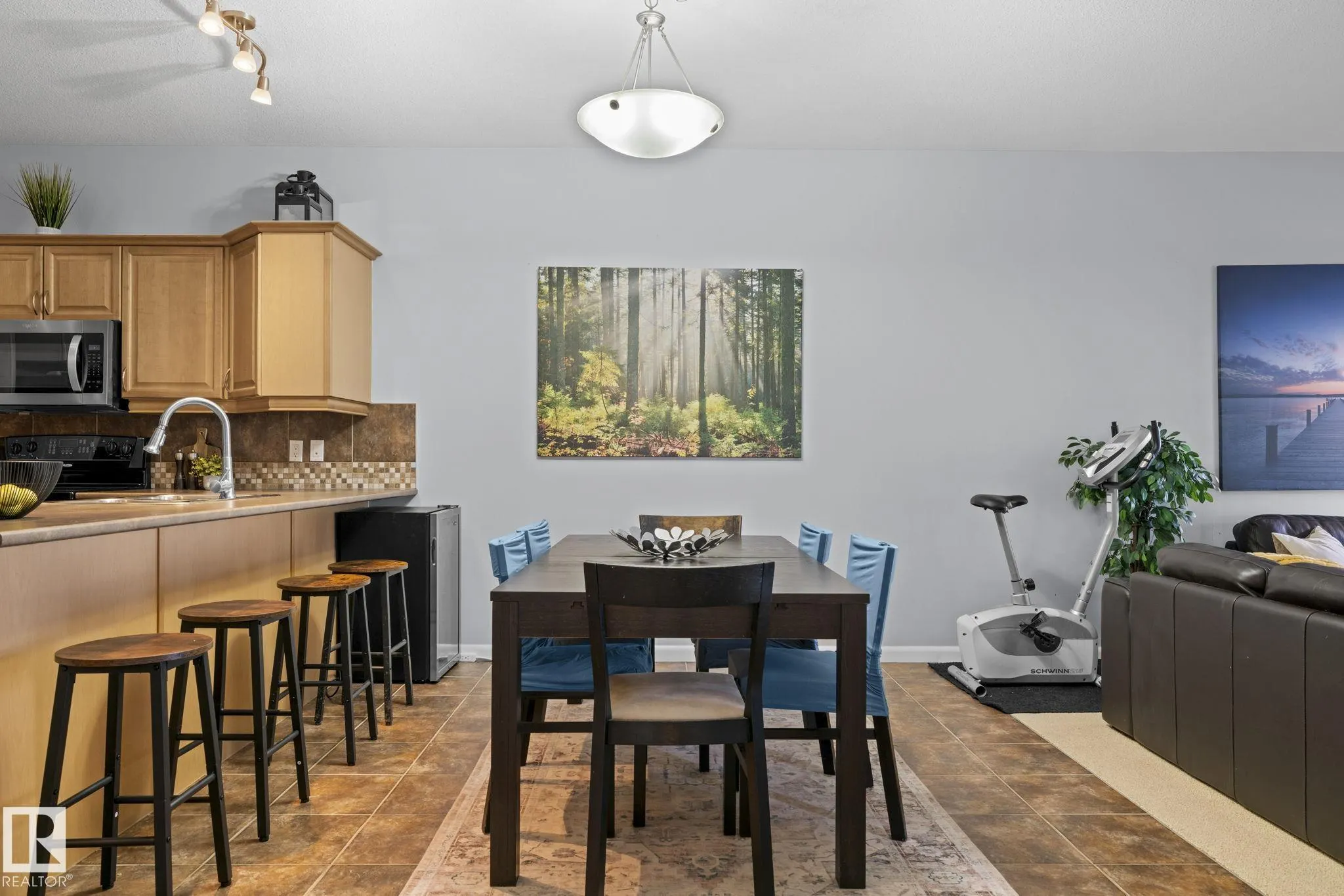 160 MAGRATH Road