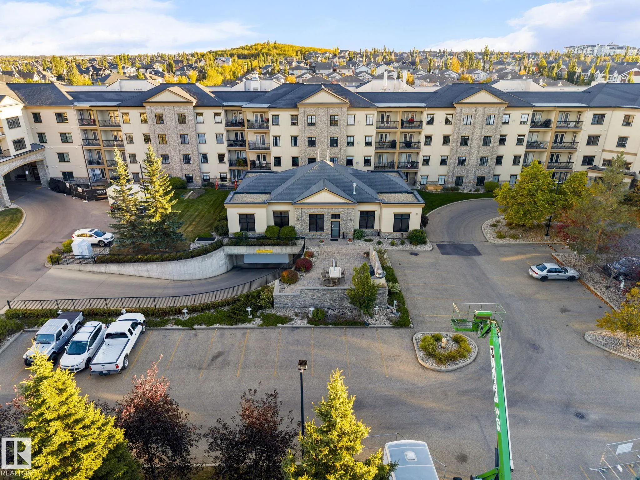 160 MAGRATH Road