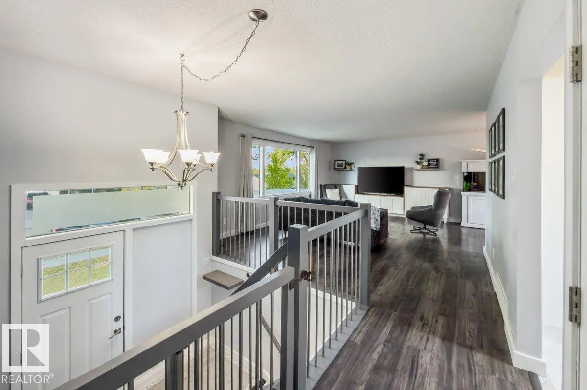 55 Gladstone Crescent
