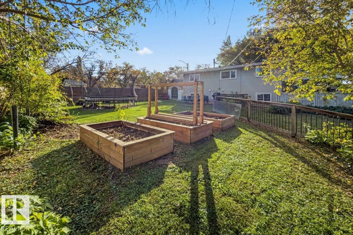 55 Gladstone Crescent