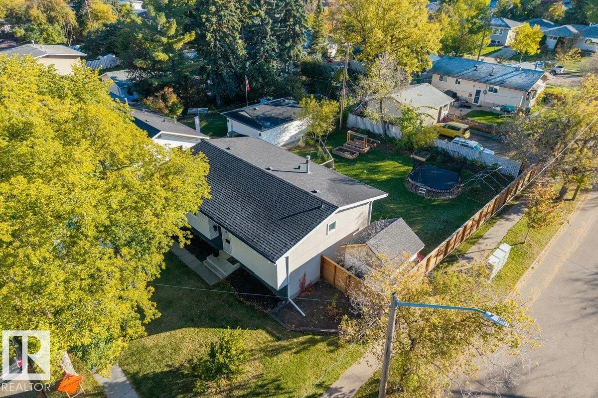 55 Gladstone Crescent