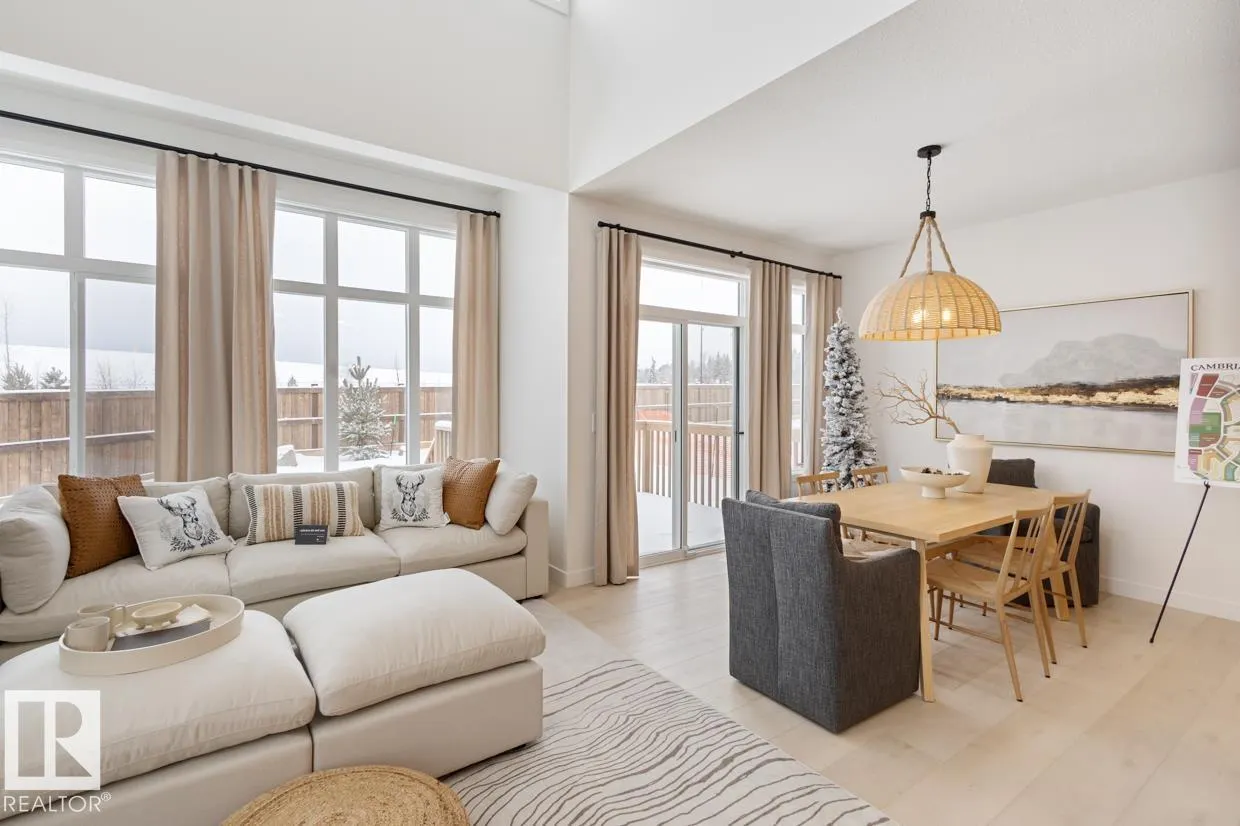 1731 Crossbill Loop