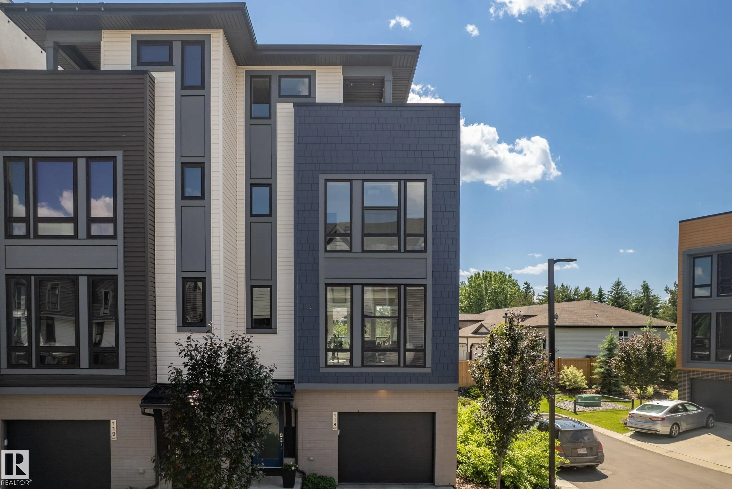 1304 RUTHERFORD Road