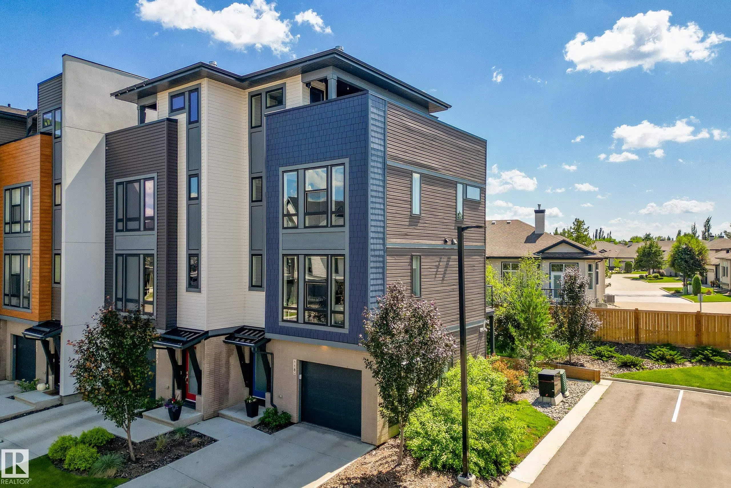 1304 RUTHERFORD Road