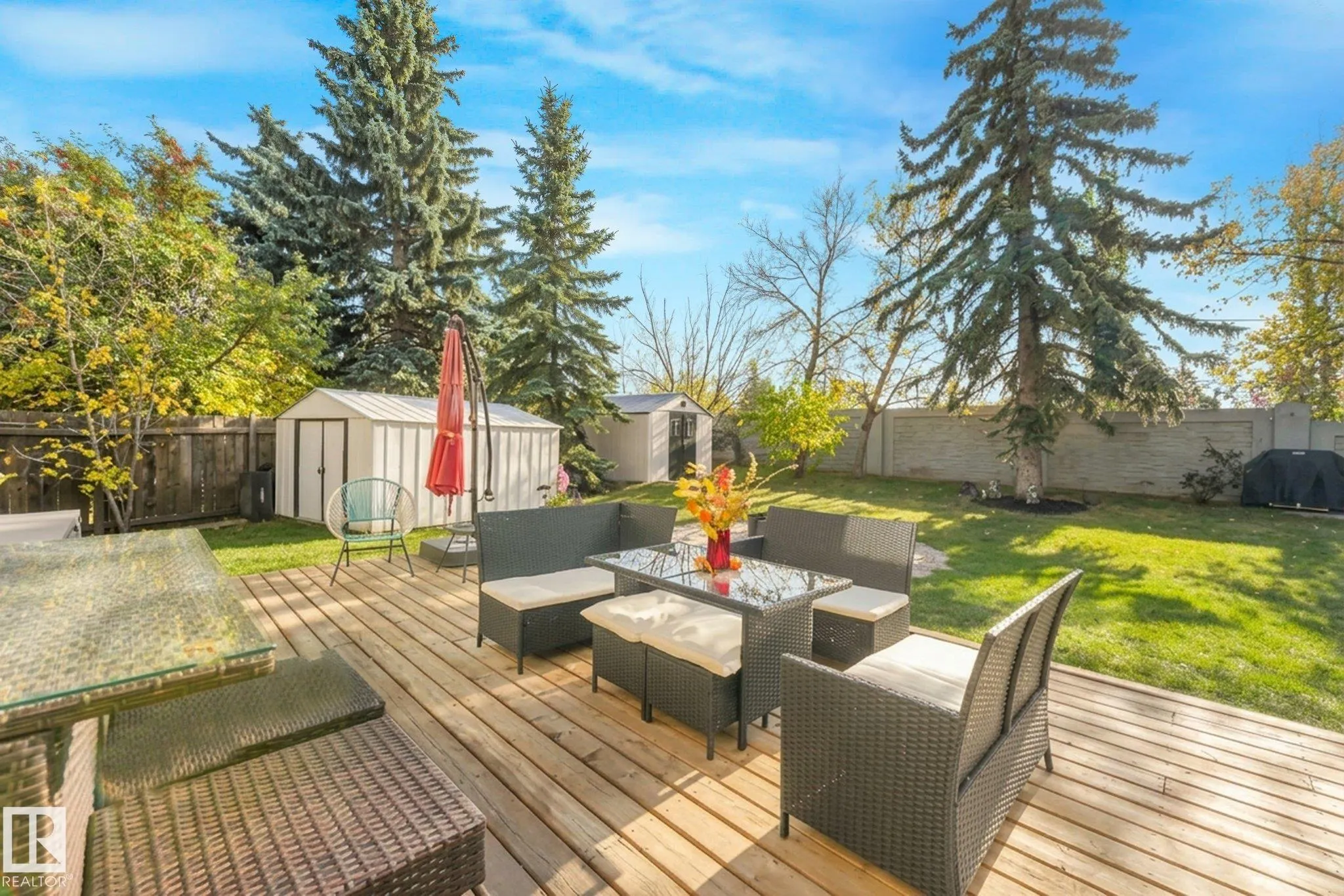 265 GRAND MEADOW Crescent