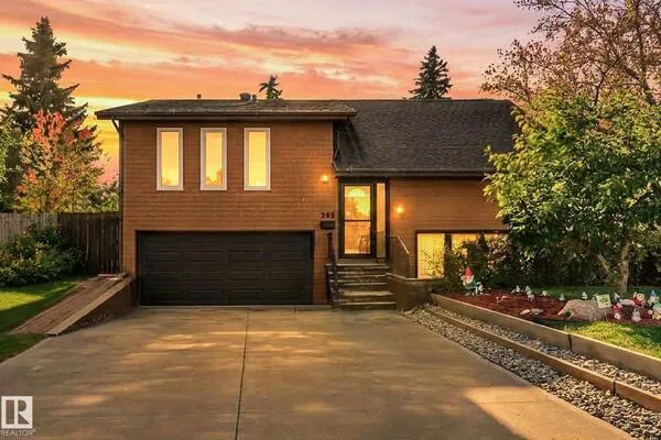 265 GRAND MEADOW Crescent
