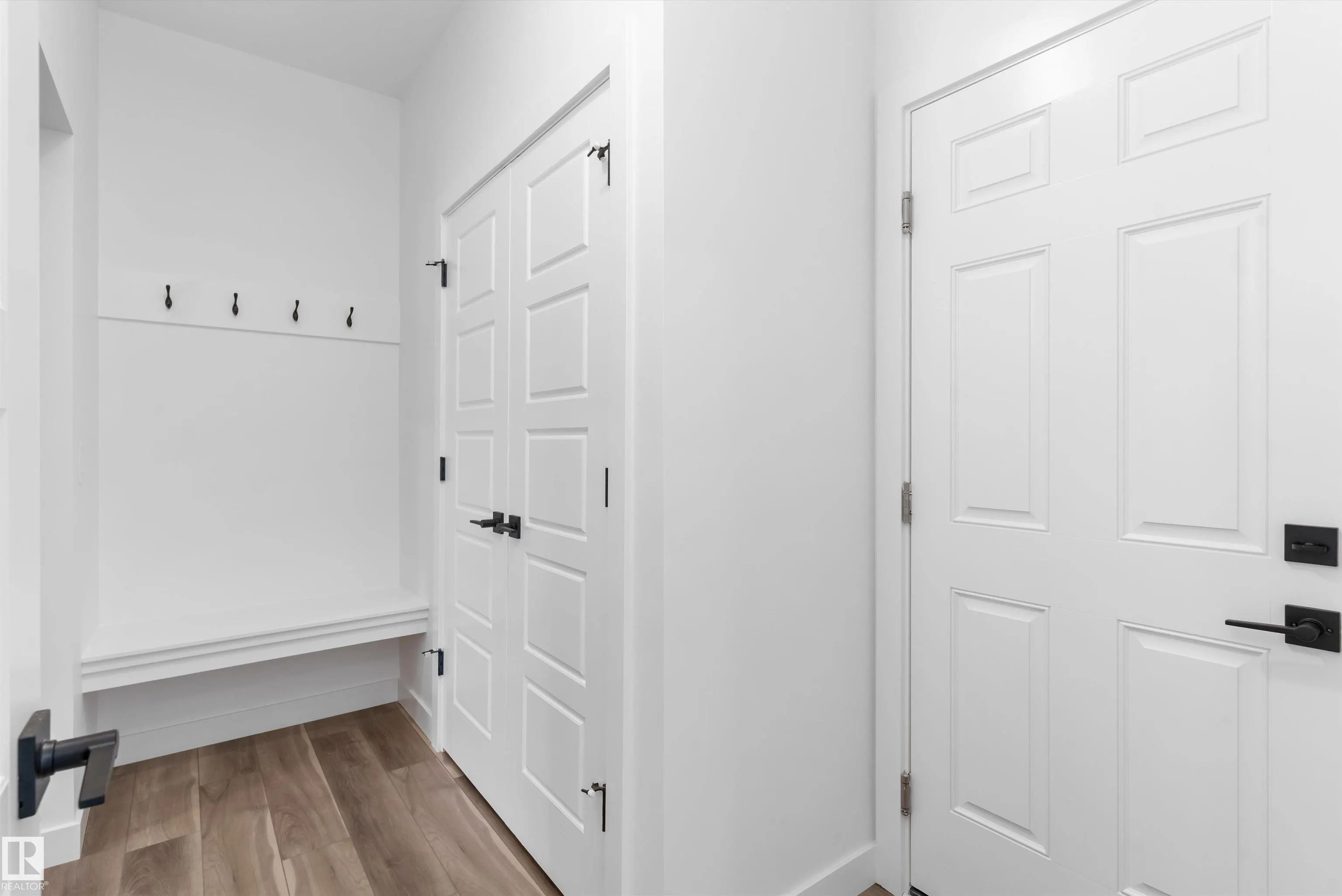 1066 CRISTALL Crescent
