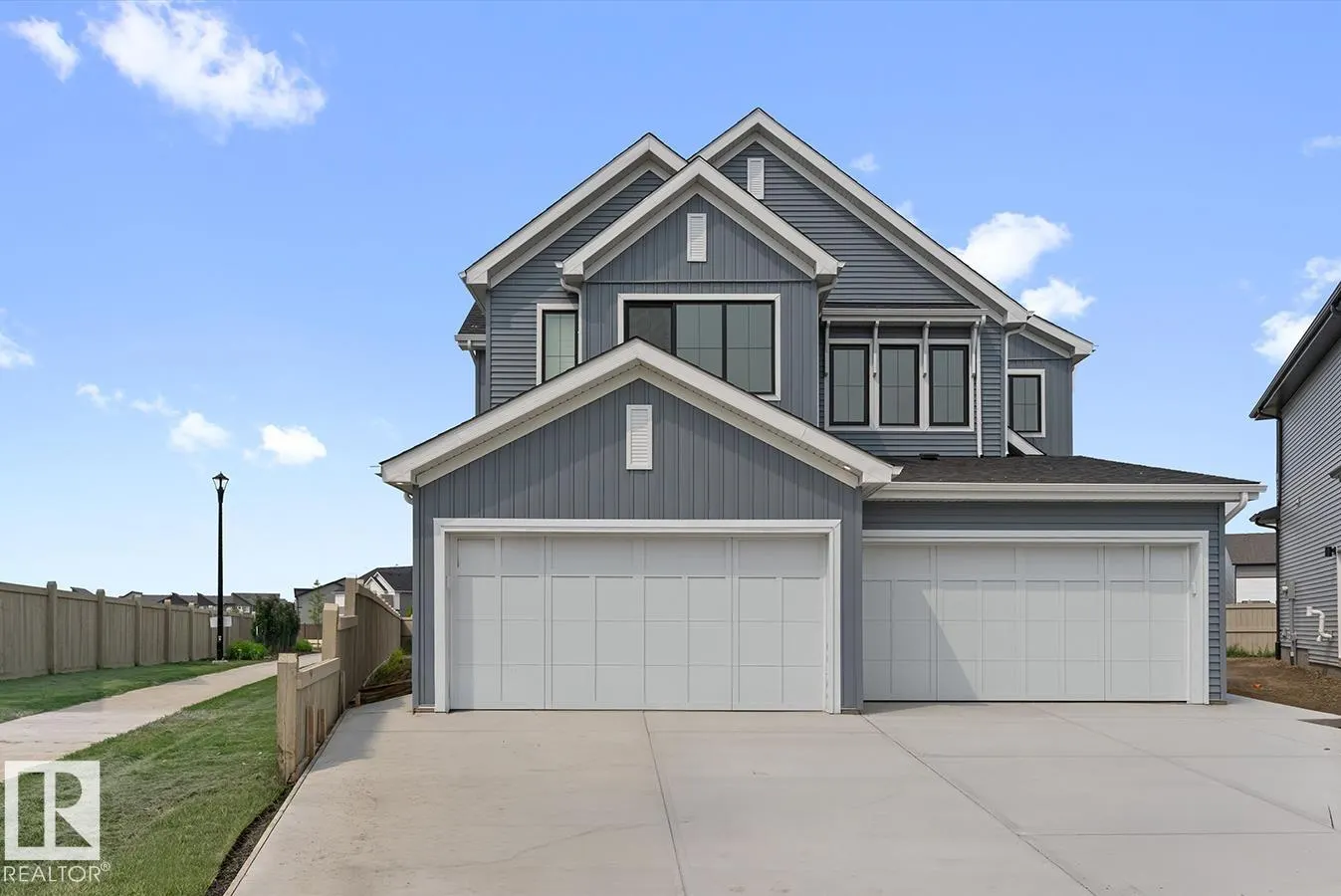 1066 CRISTALL Crescent