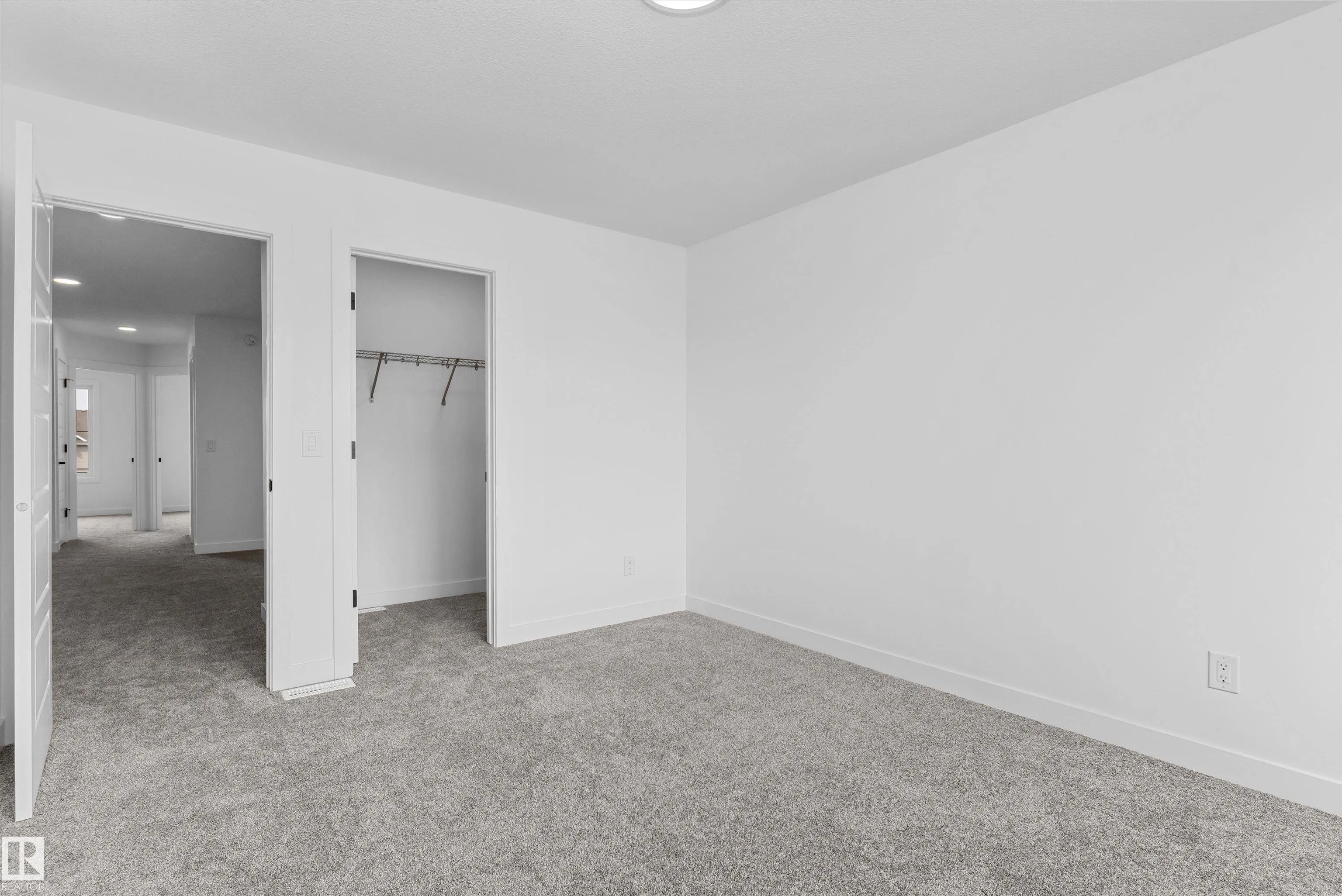 1066 CRISTALL Crescent