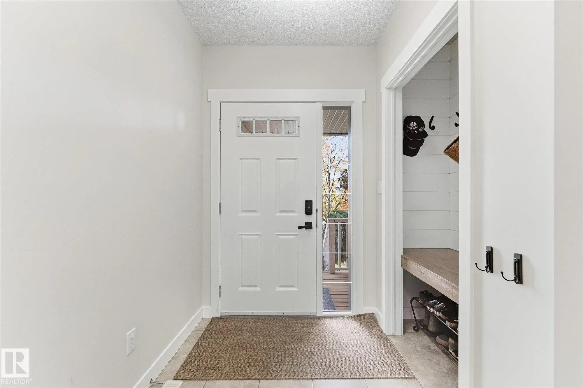 26 HARTWICK Mews