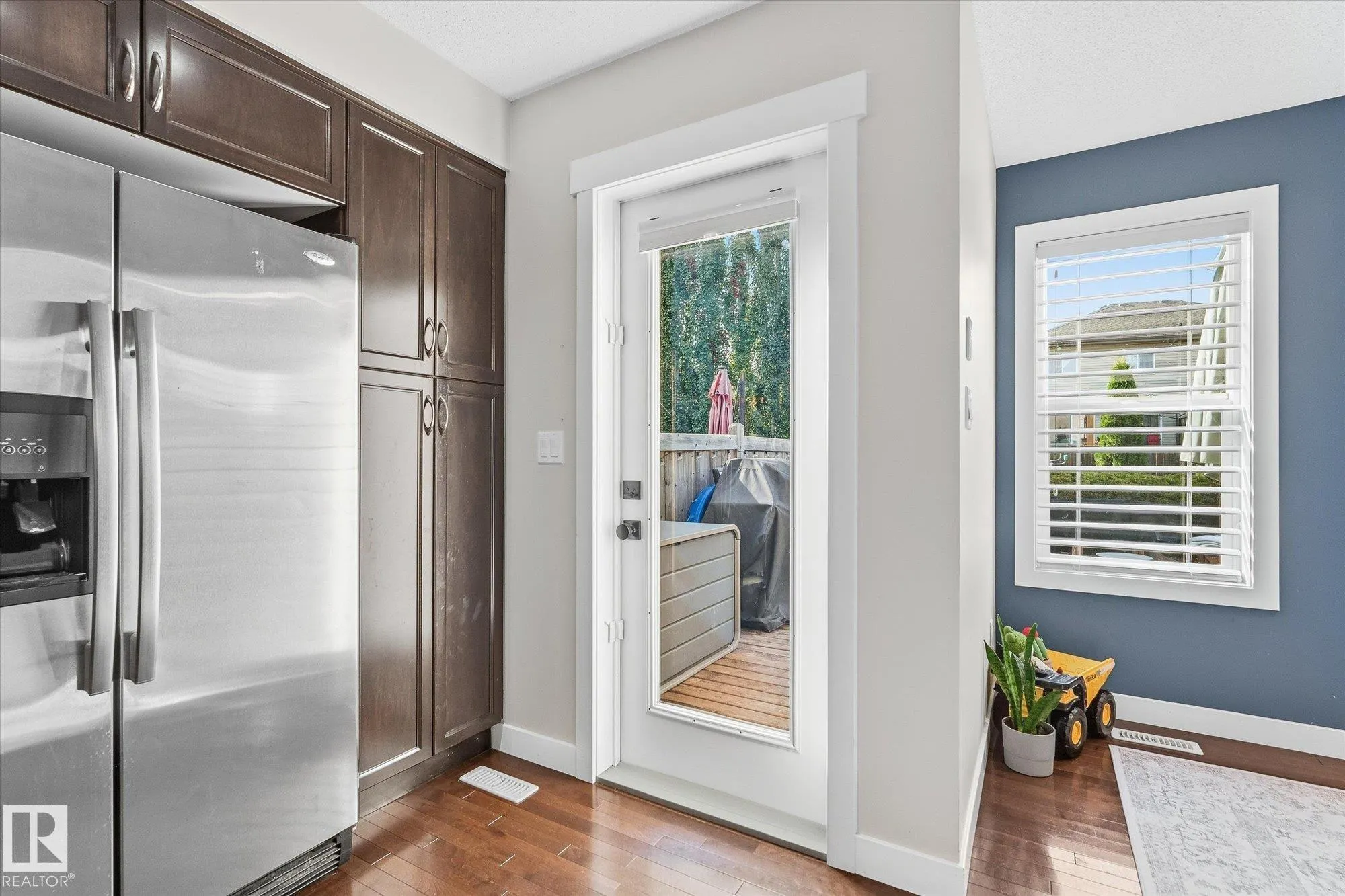 26 HARTWICK Mews