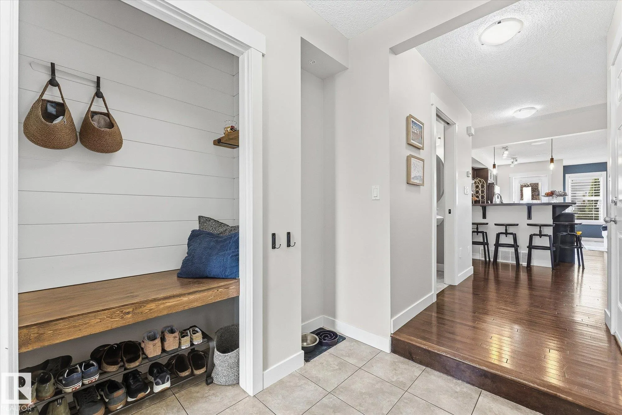 26 HARTWICK Mews