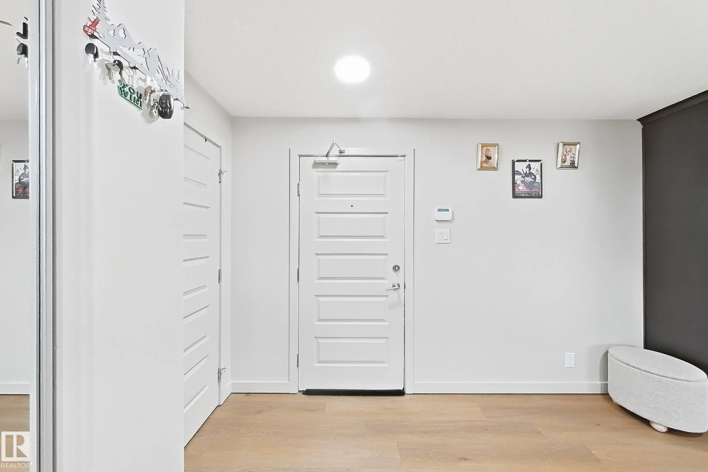 4008 SAVARYN Drive