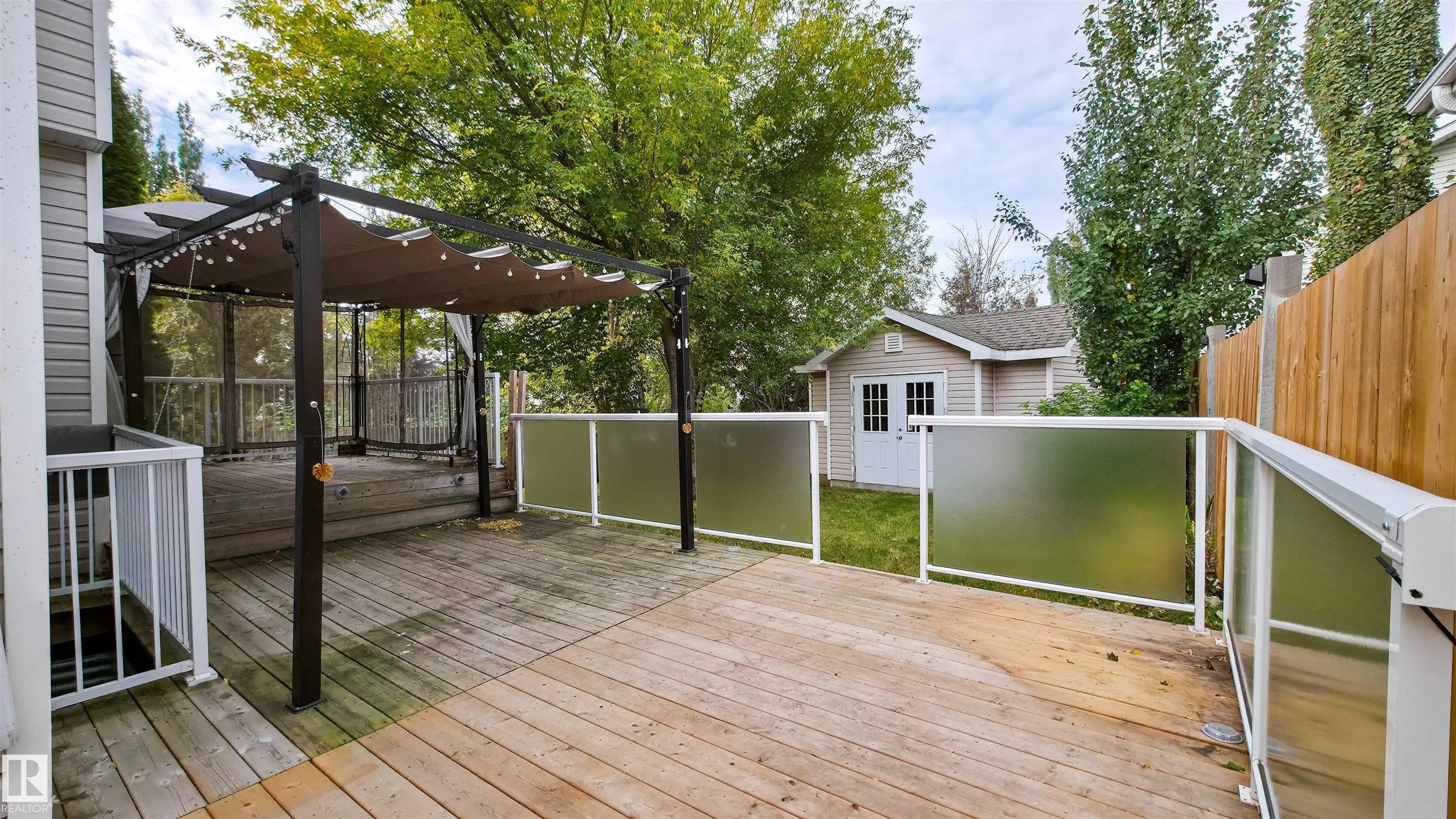 3 HARDCASTLE Place