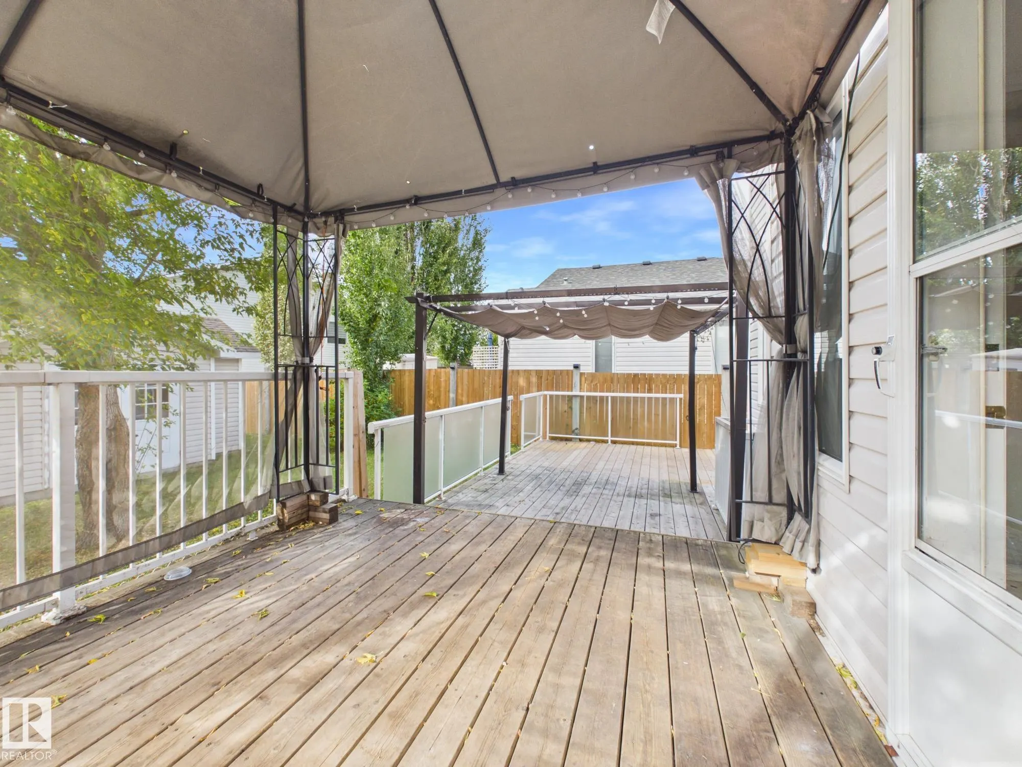 3 HARDCASTLE Place
