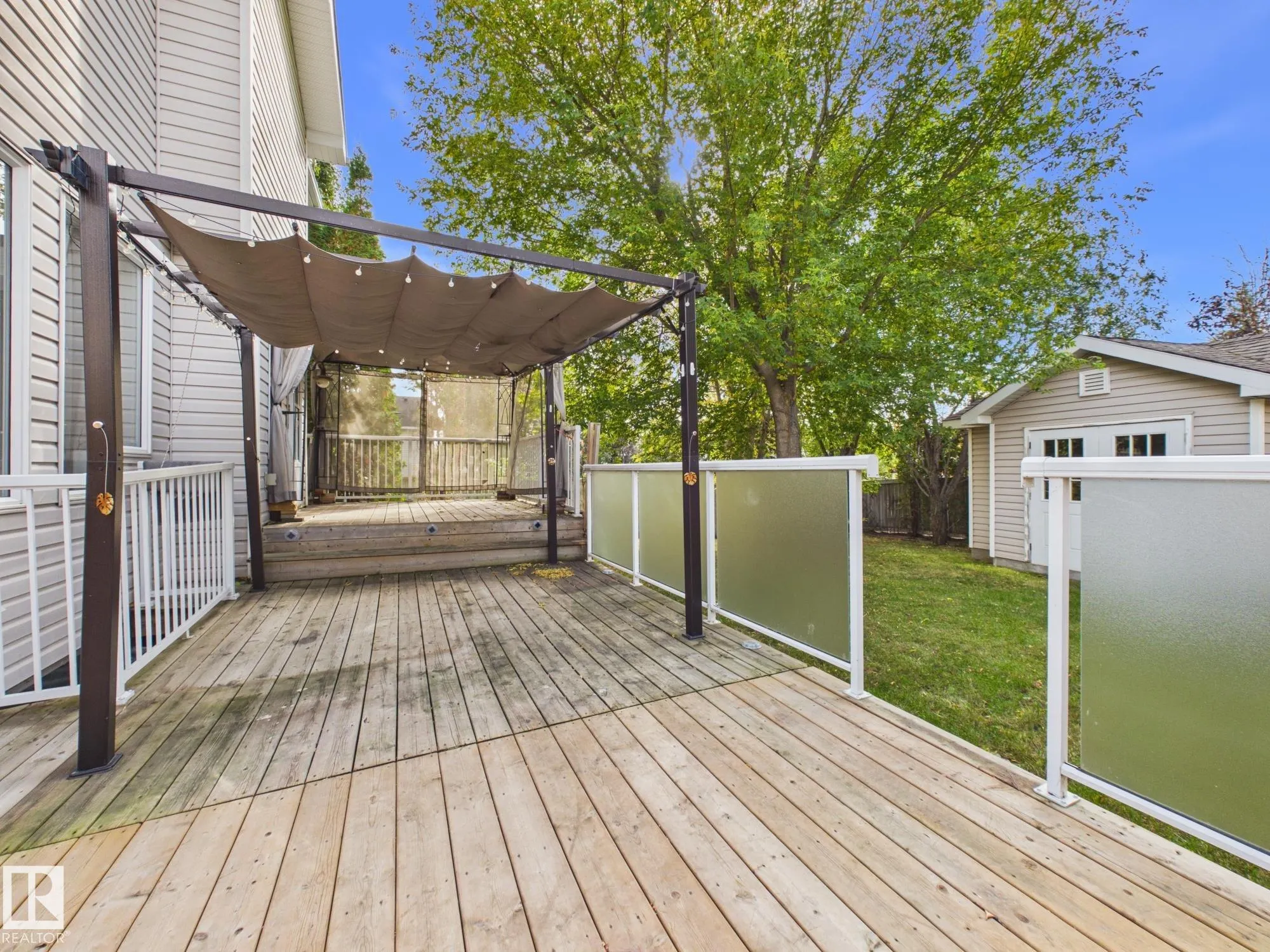 3 HARDCASTLE Place