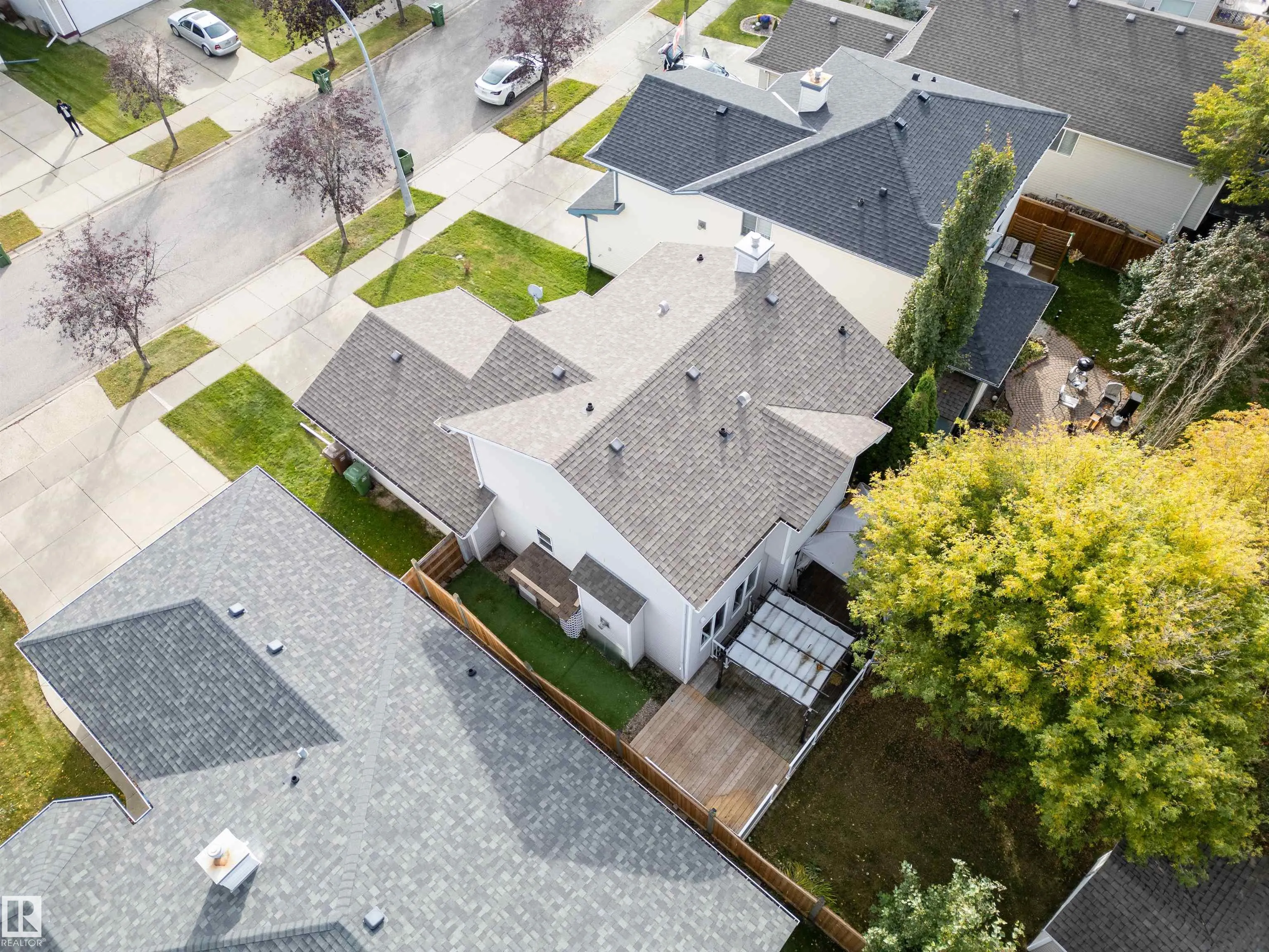 3 HARDCASTLE Place