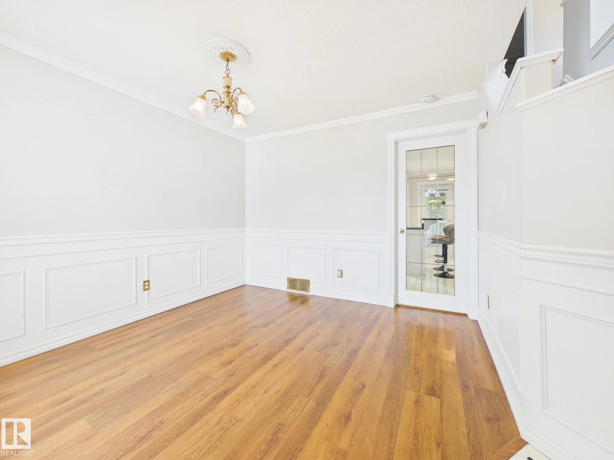 3 HARDCASTLE Place