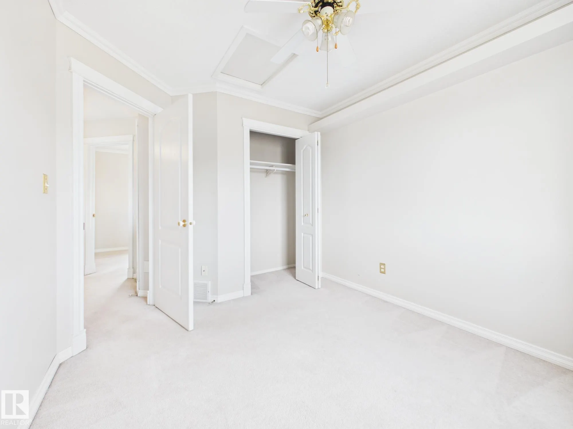 3 HARDCASTLE Place
