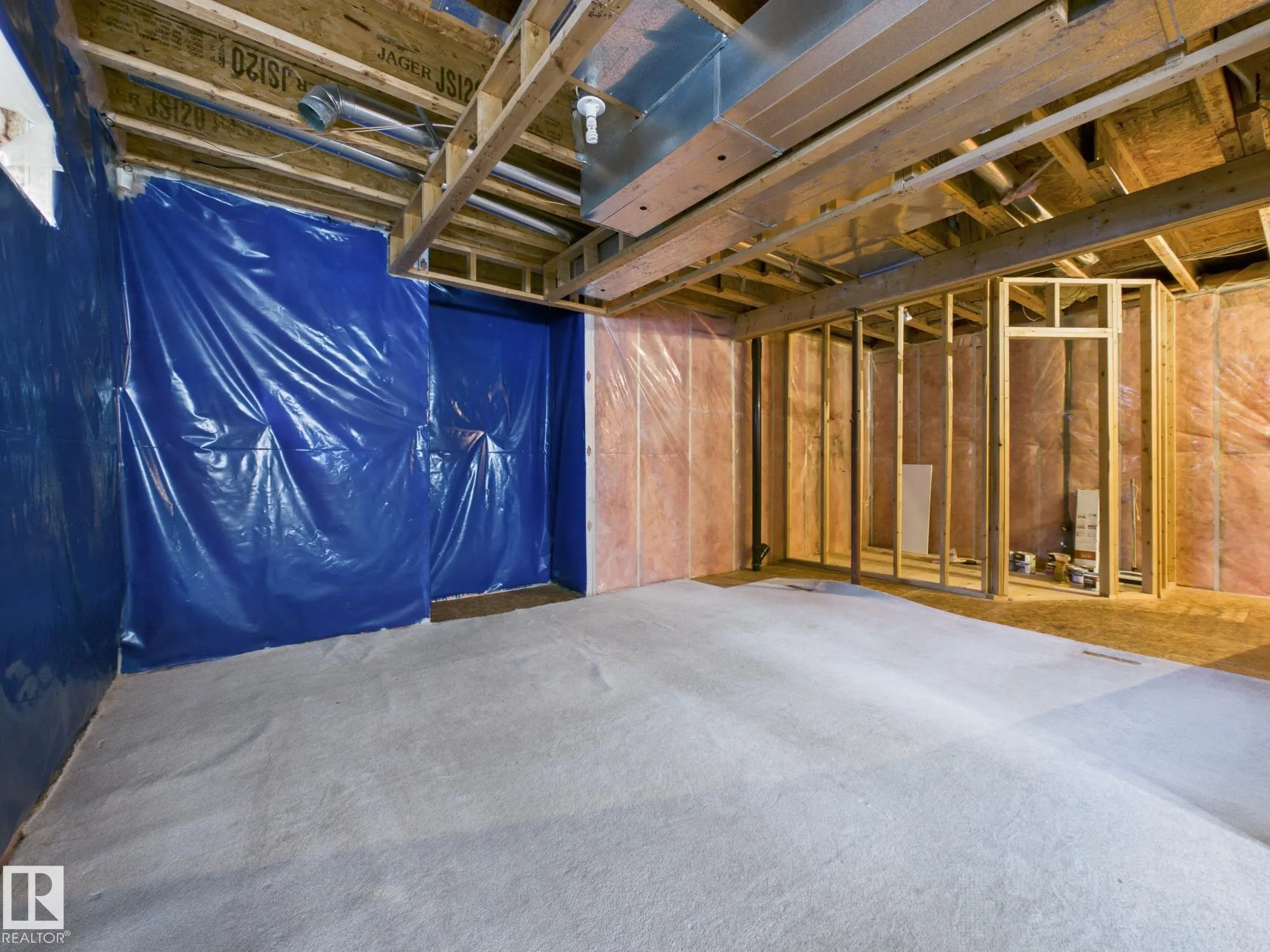 3 HARDCASTLE Place