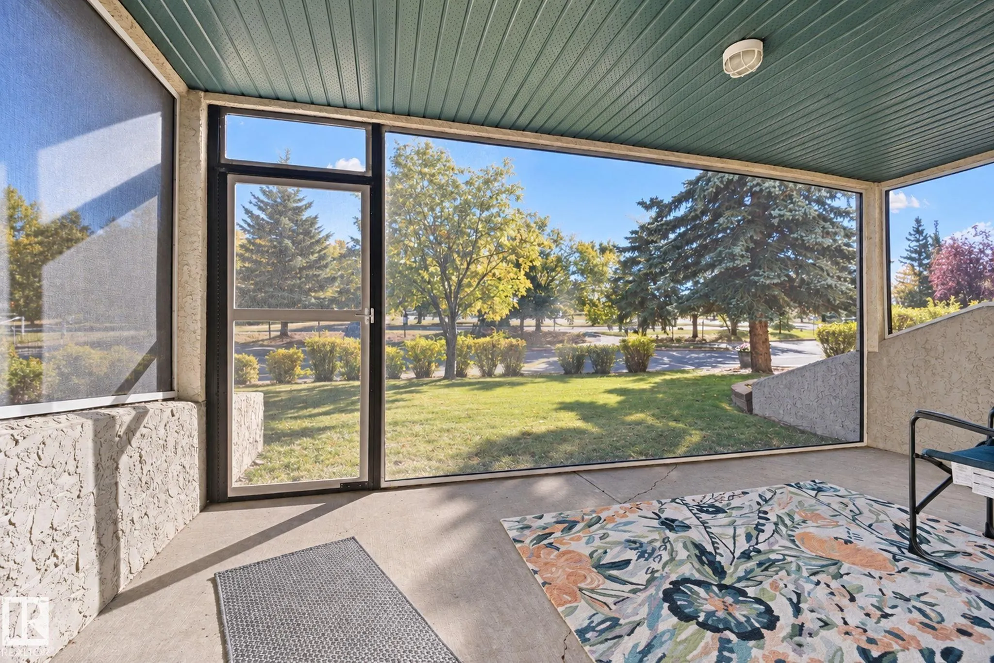 182 HADDOW Close
