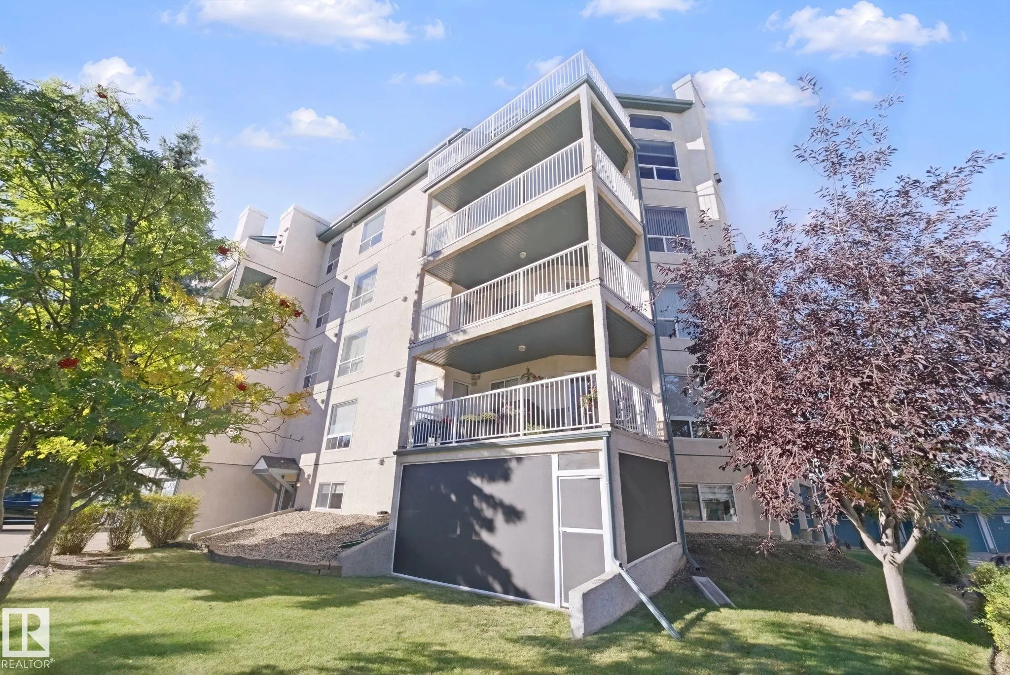 182 HADDOW Close
