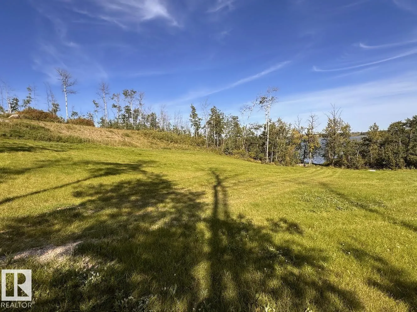 210 61121 Rge Rd 464